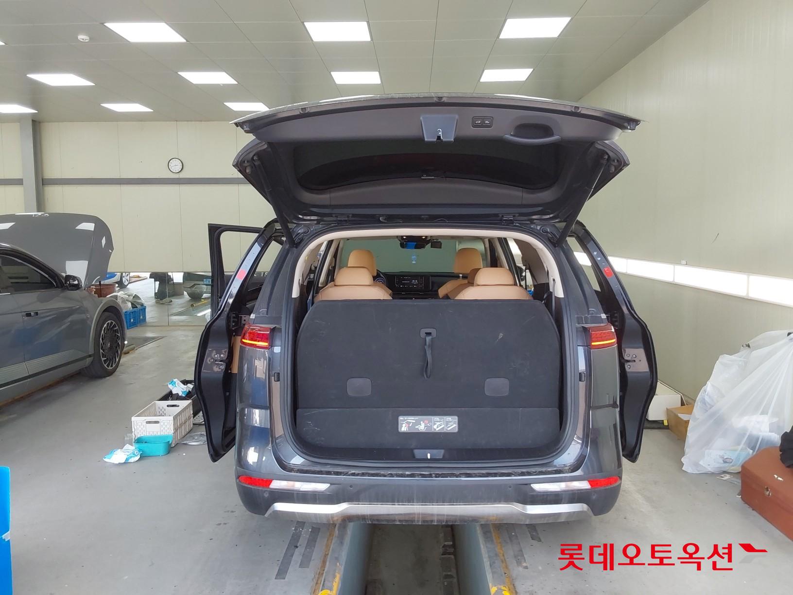 Kia Carnival id 3803759 из Кореи 37