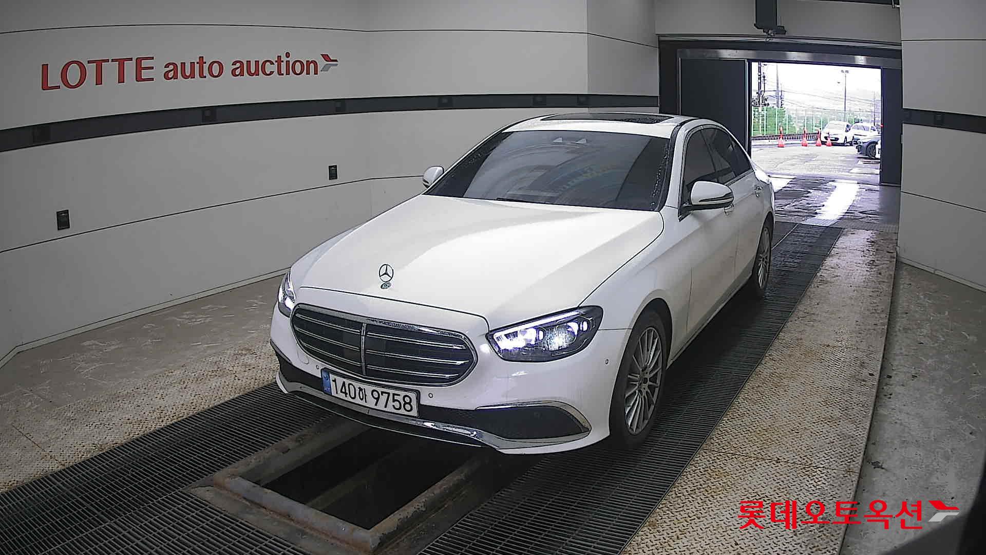 Mercedes-Benz Mercedes-Benz E250 2021 Белый из Кореи