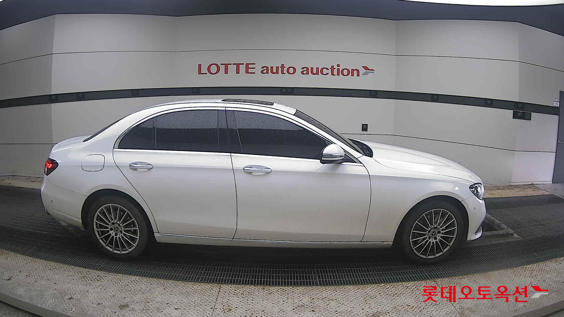 Mercedes-Benz Mercedes-Benz E250 2021 Белый из Кореи, фото 3