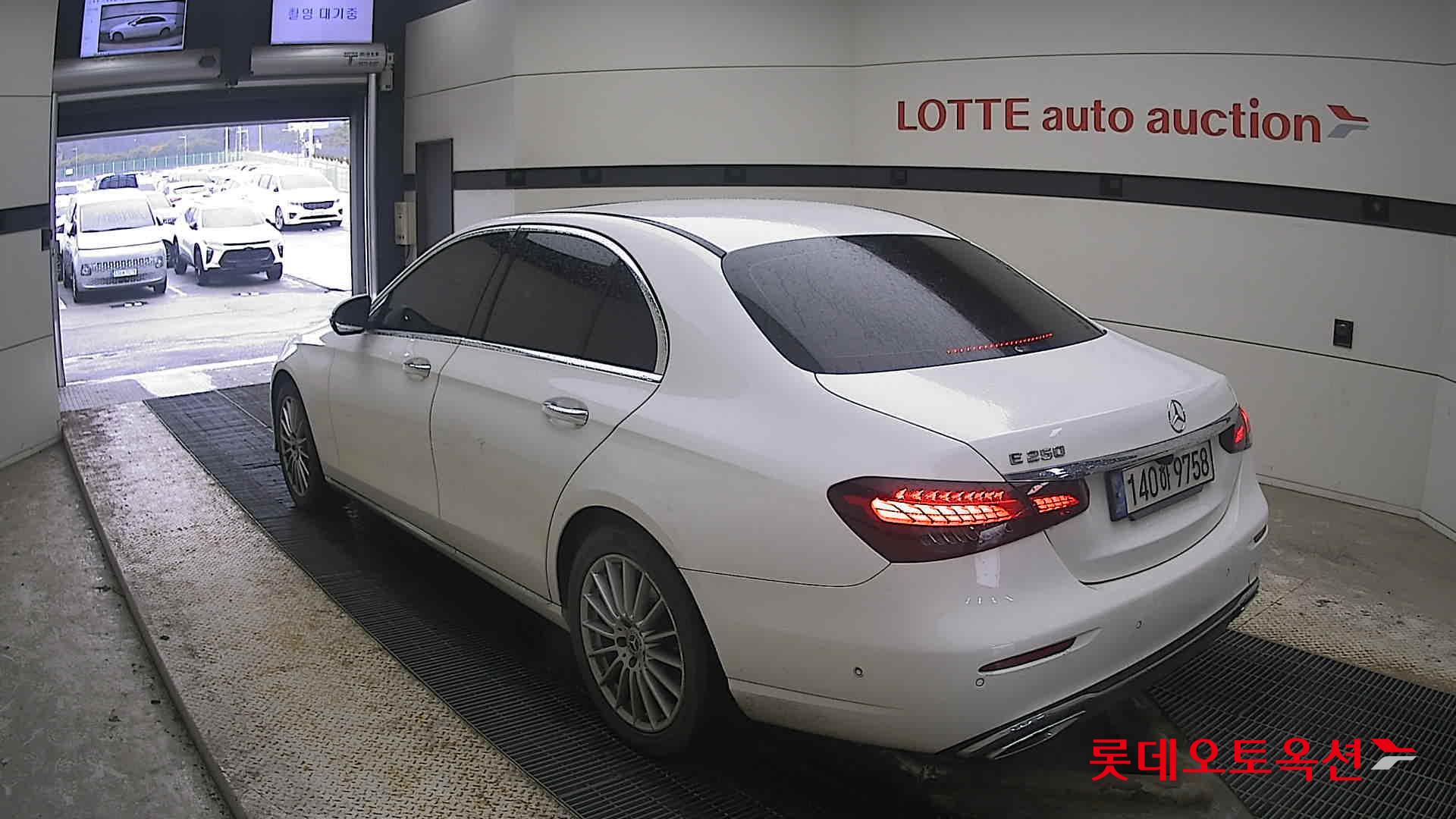 Mercedes-Benz Mercedes-Benz E250 2021 Белый из Кореи, фото 6