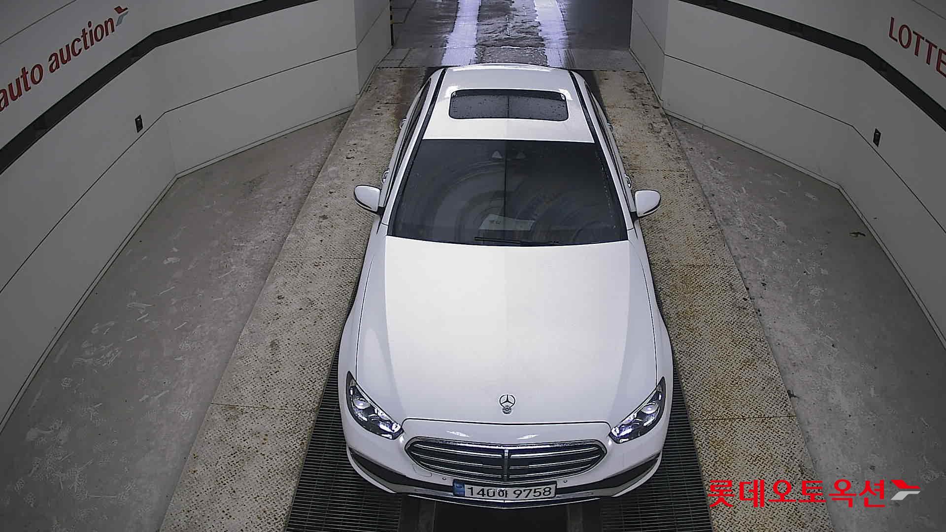 Mercedes-Benz Mercedes-Benz E250 id 3809829 из Кореи 25