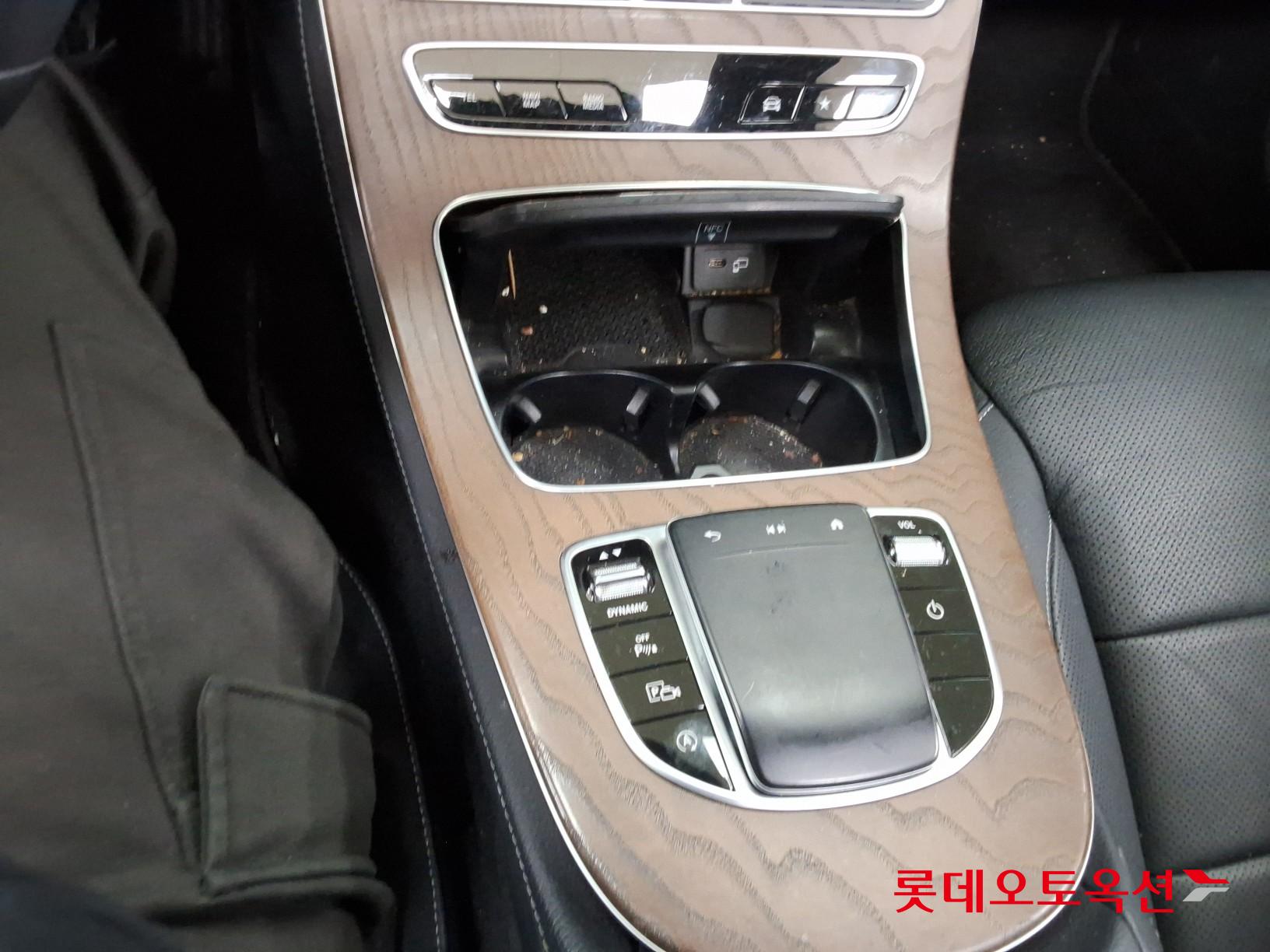 Mercedes-Benz Mercedes-Benz E250 id 3809829 из Кореи 33