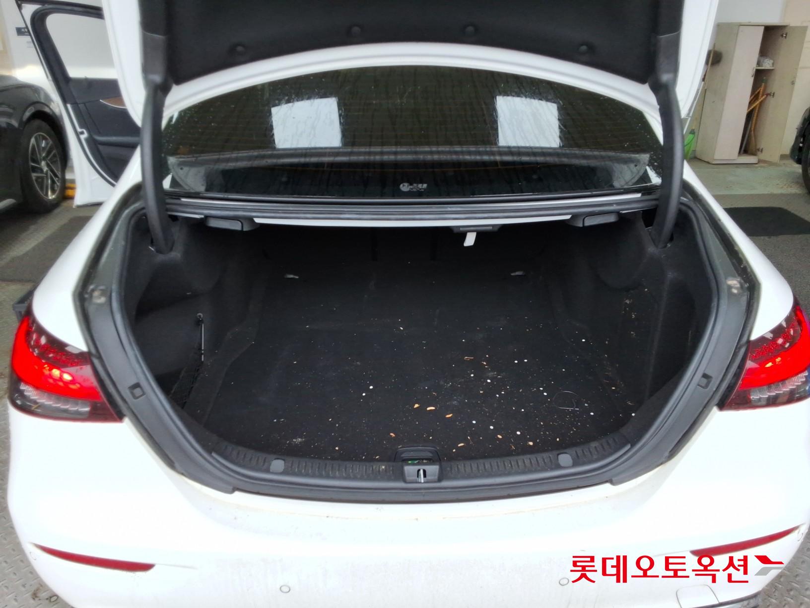 Mercedes-Benz Mercedes-Benz E250 id 3809829 из Кореи 38