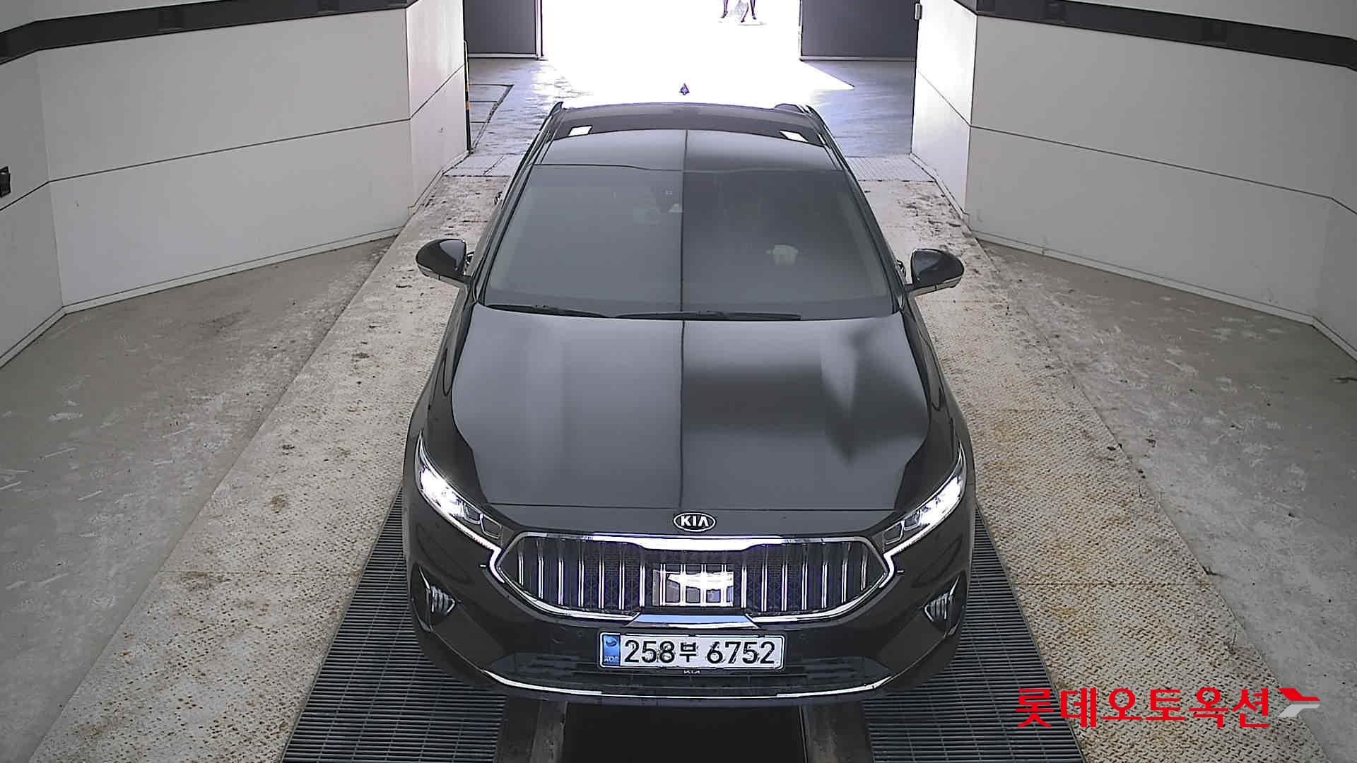 Kia K7 id 3816380 из Кореи 8