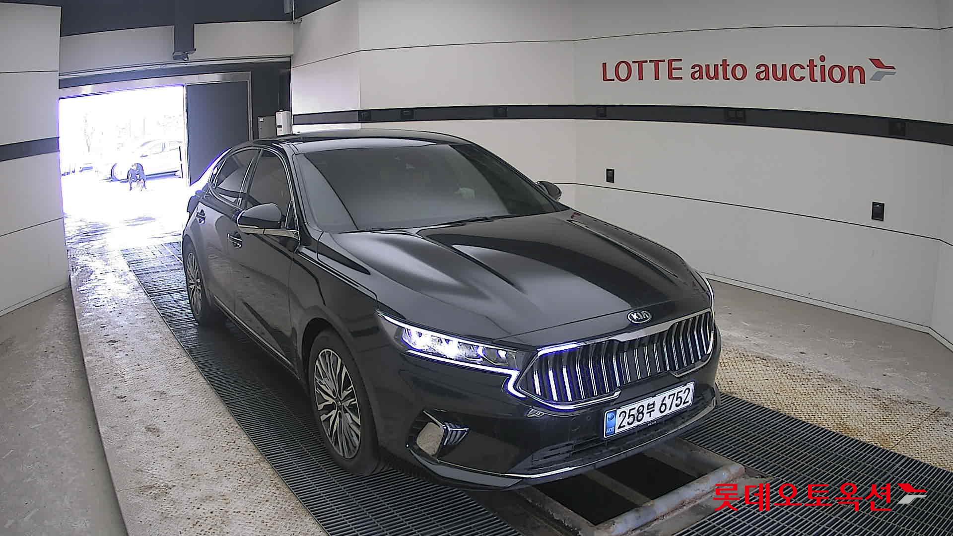 Kia K7 id 3816380 из Кореи 15