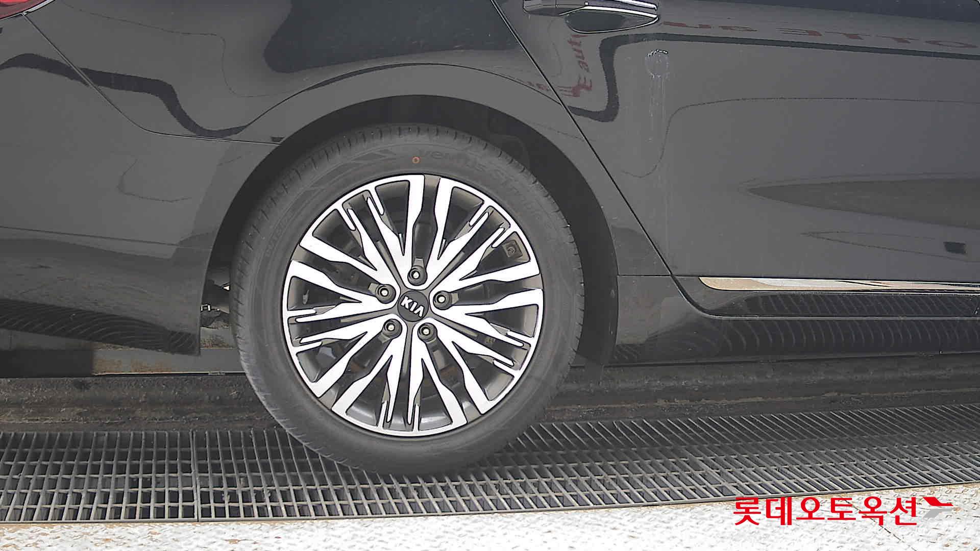 Kia K7 id 3816380 из Кореи 24