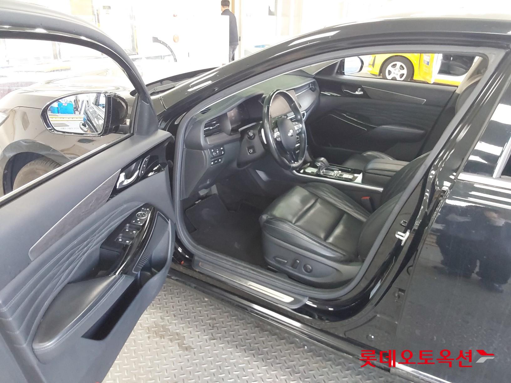 Kia K7 id 3816380 из Кореи 35