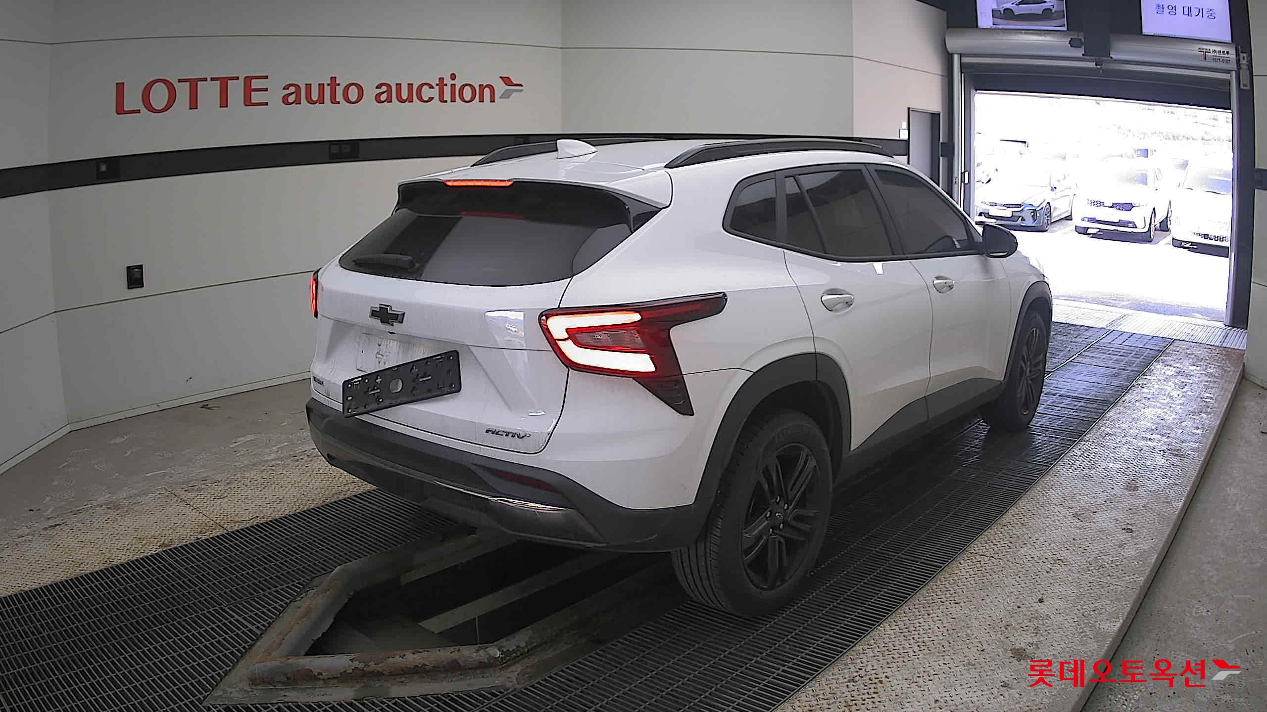 Korea G M Trax 1.2 Turbo 2024 Белый из Кореи, фото 4