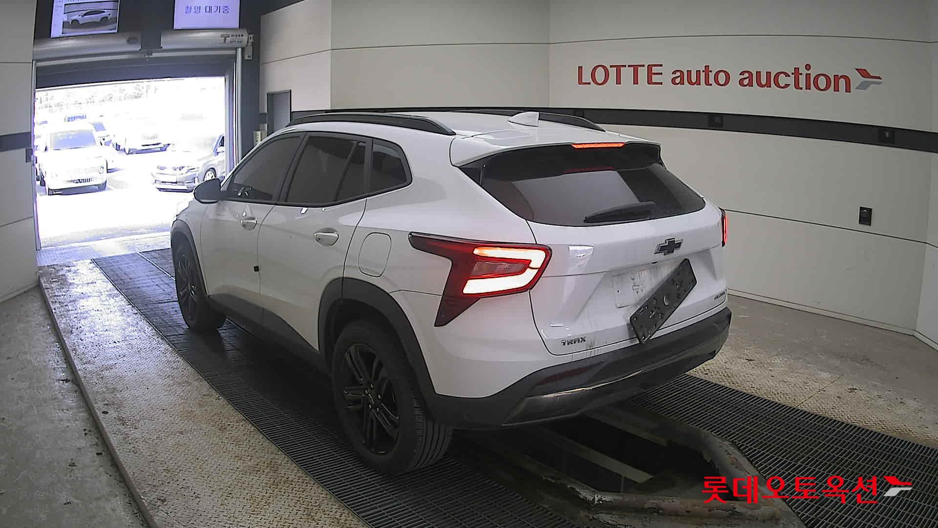 Korea G M Trax 1.2 Turbo 2024 Белый из Кореи, фото 6