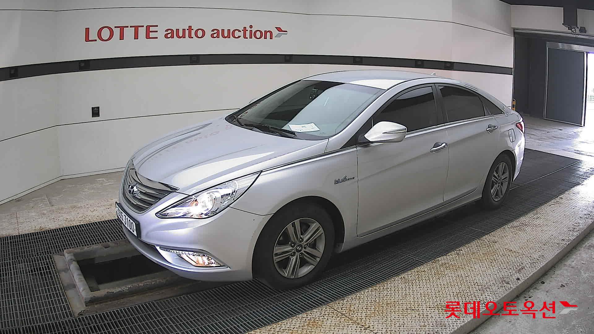 هيونداي سوناتا 2014 - صورة 11