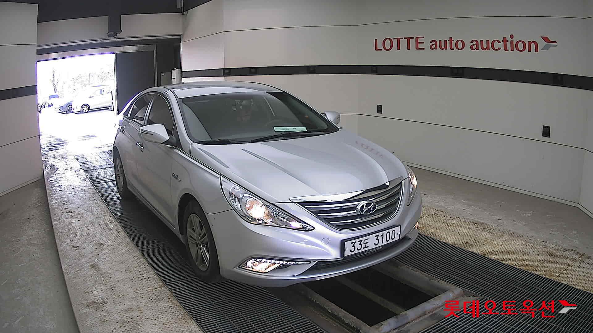 هيونداي سوناتا 2014 - صورة 24