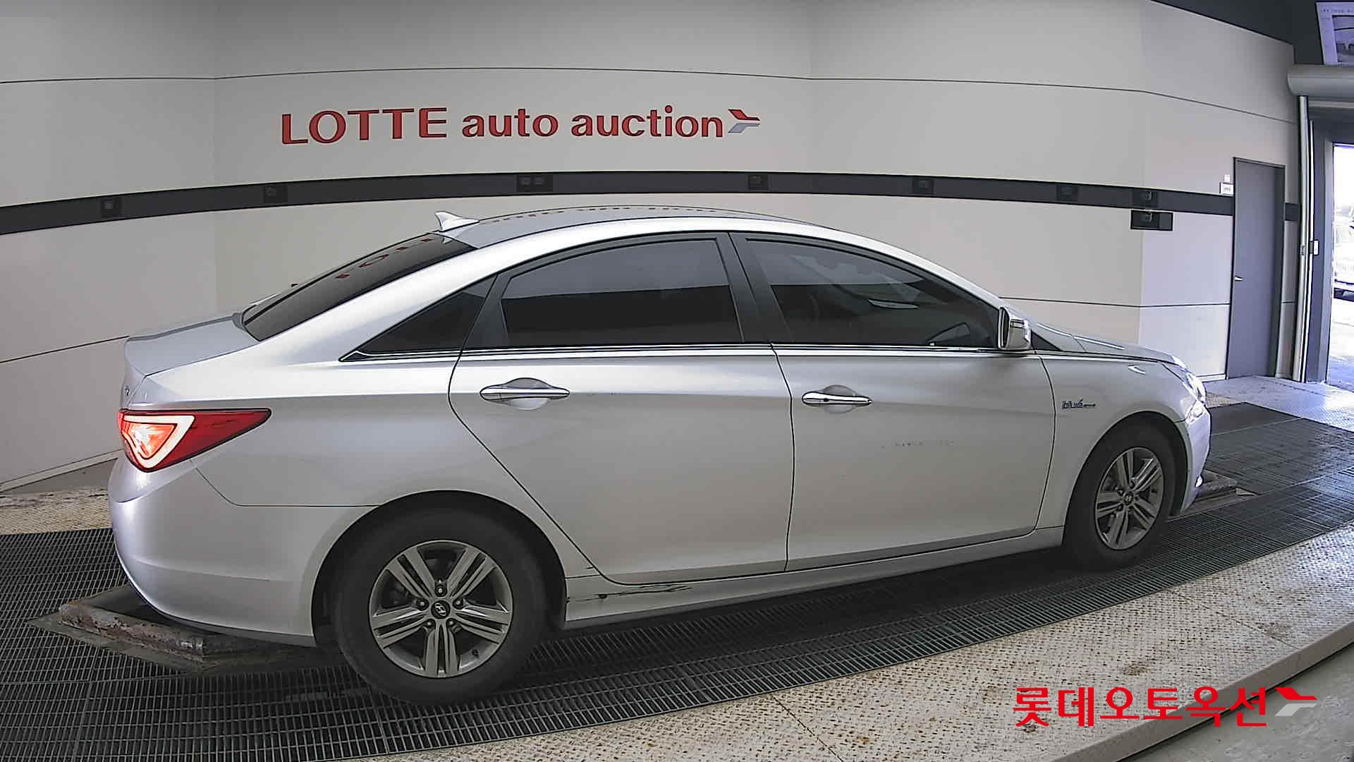 هيونداي سوناتا 2014 - صورة 20