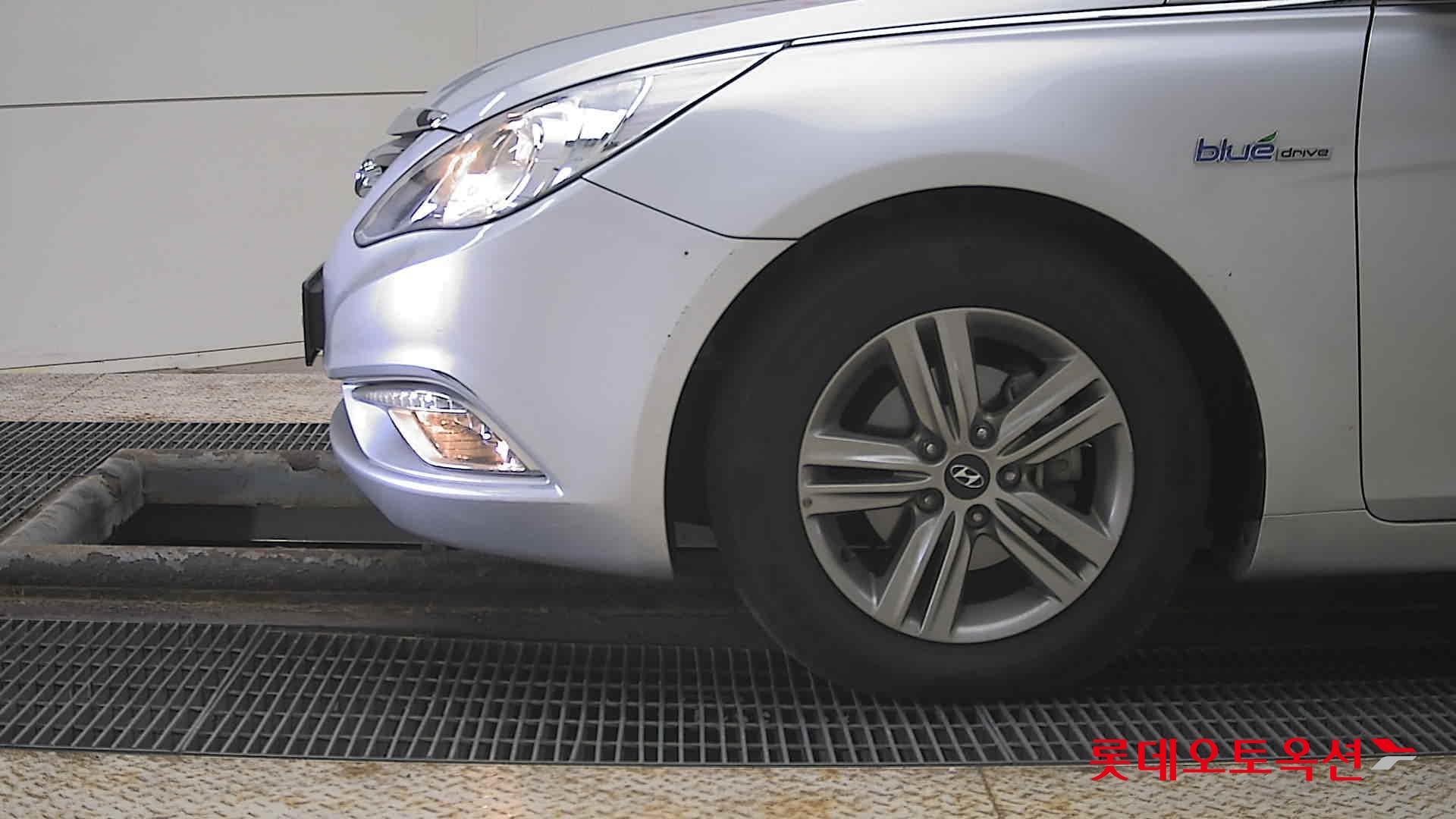 هيونداي سوناتا 2014 - صورة 25