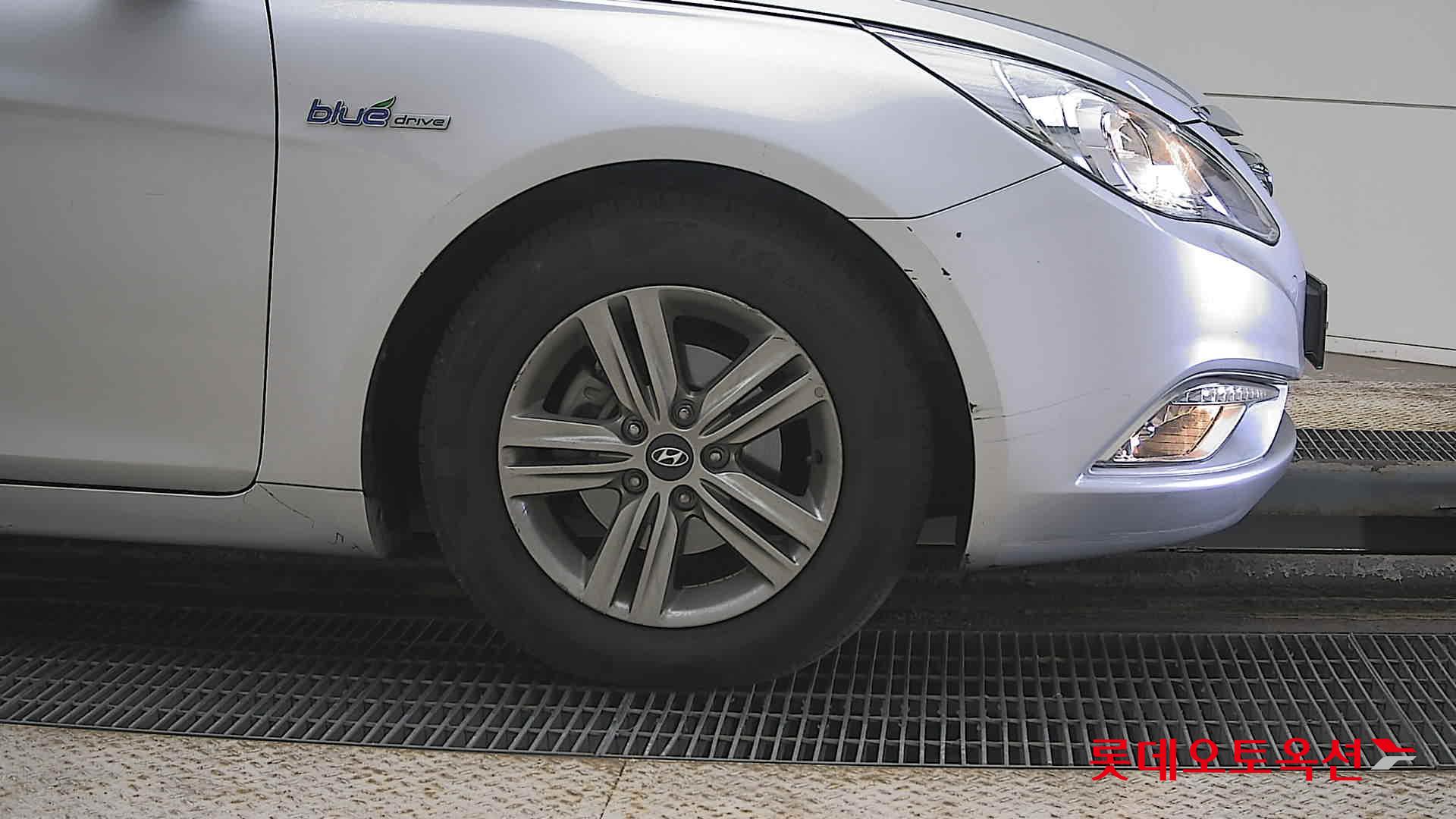 هيونداي سوناتا 2014 - صورة 27