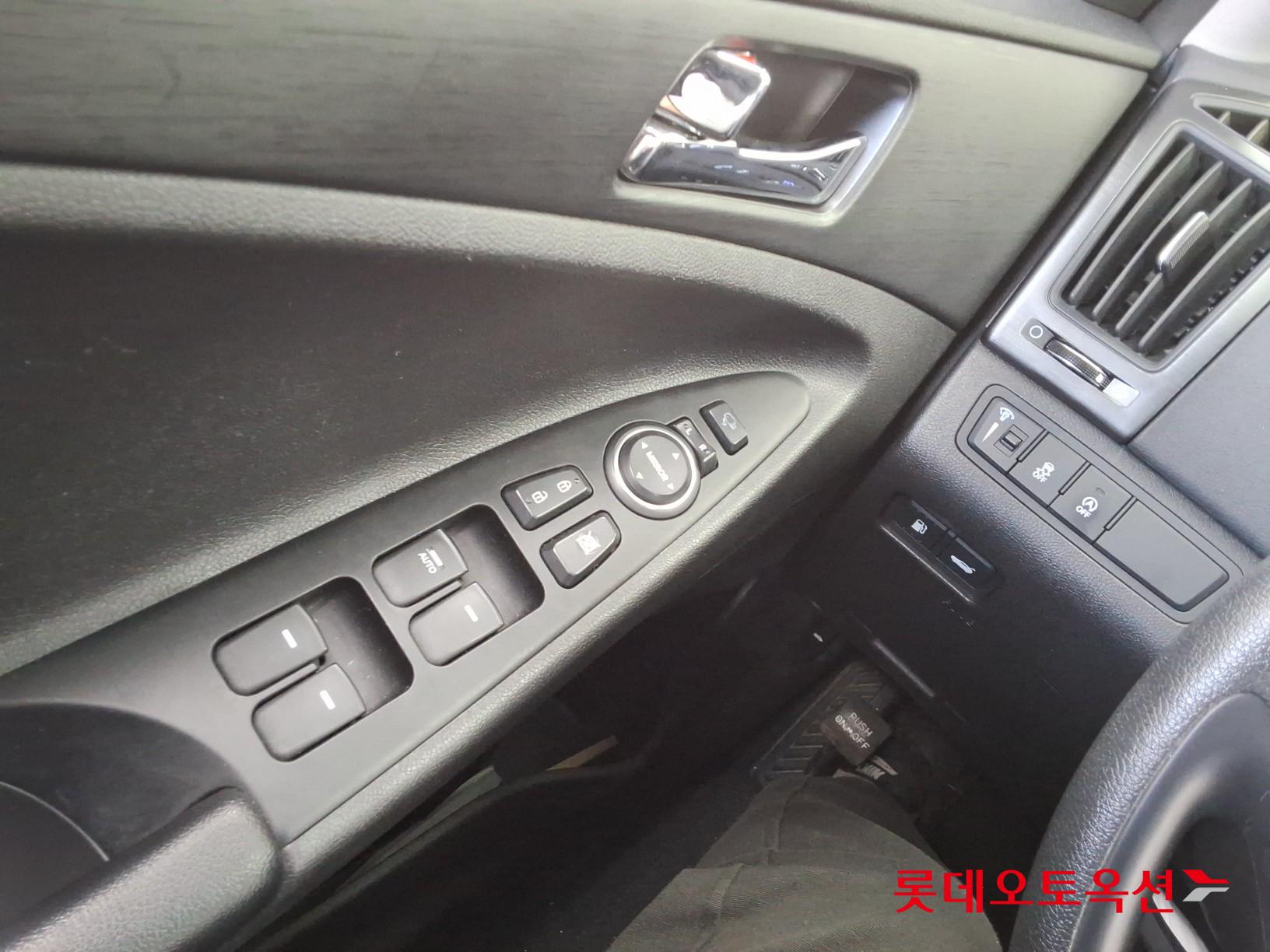 هيونداي سوناتا 2014 - صورة 29