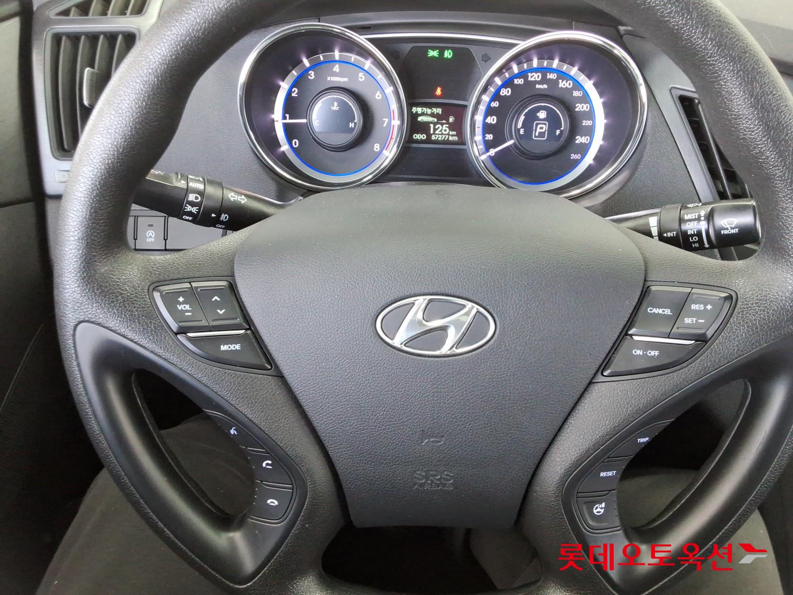 هيونداي سوناتا 2014 - صورة 30