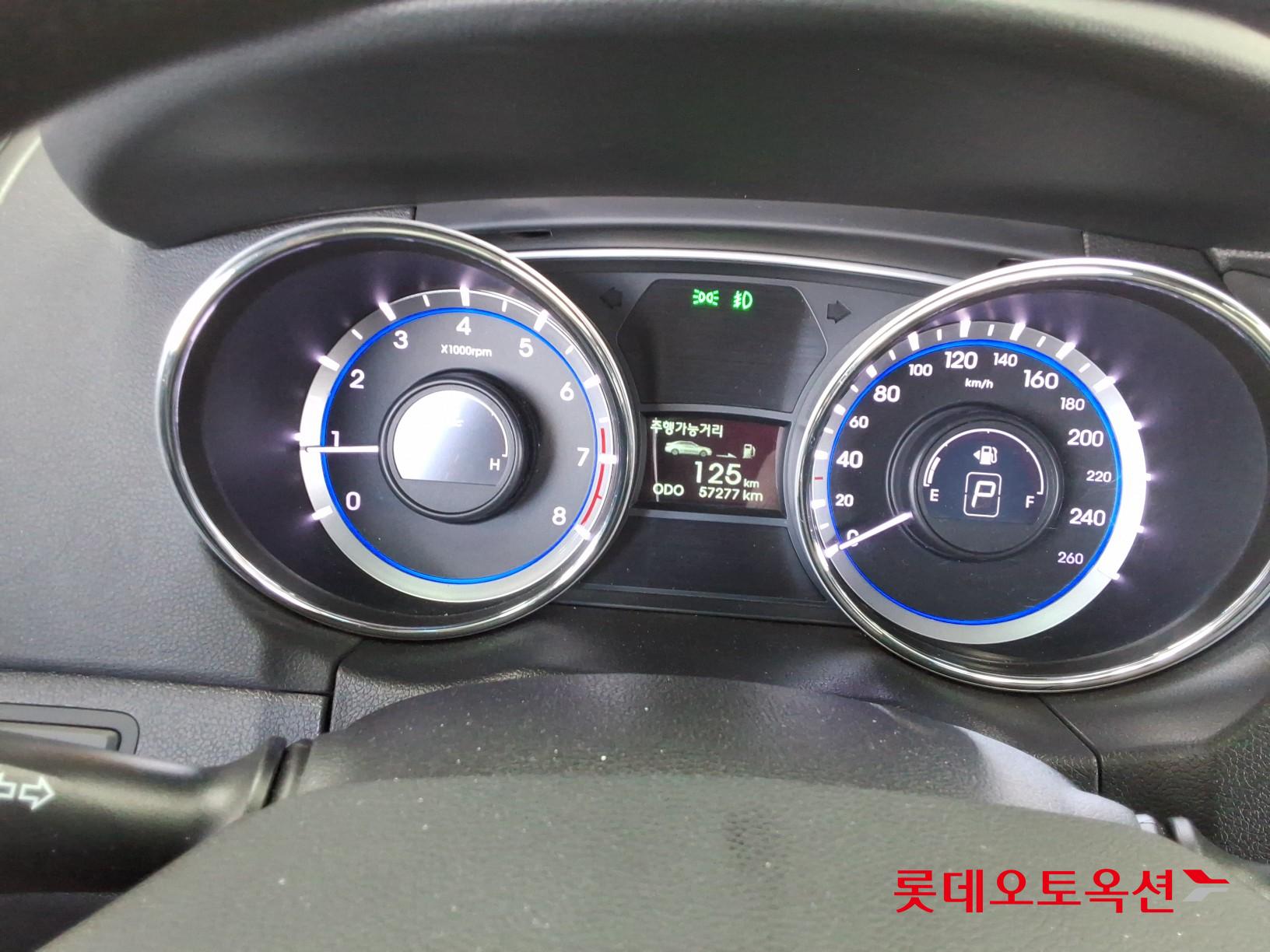 هيونداي سوناتا 2014 - صورة 31