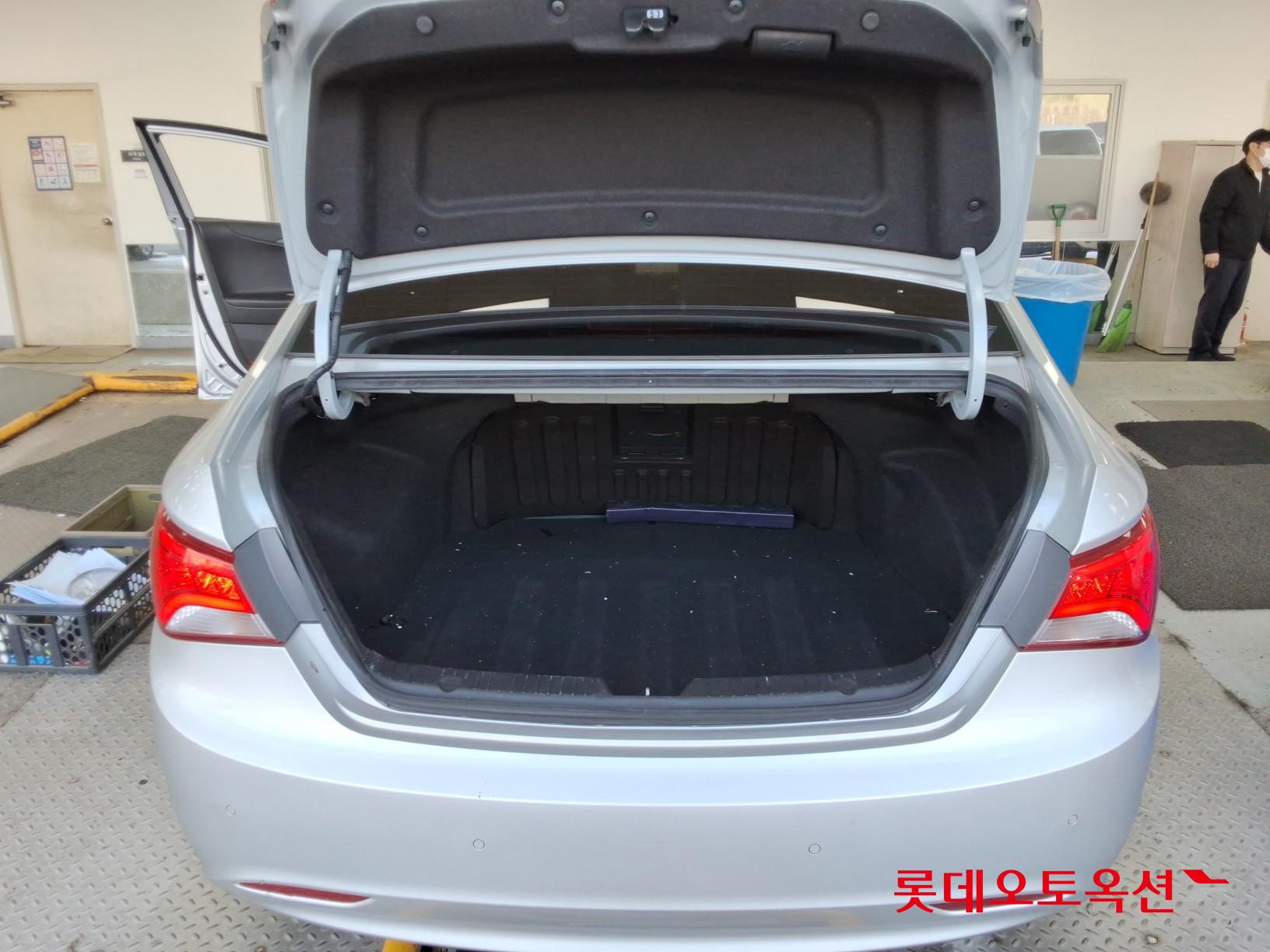 هيونداي سوناتا 2014 - صورة 9