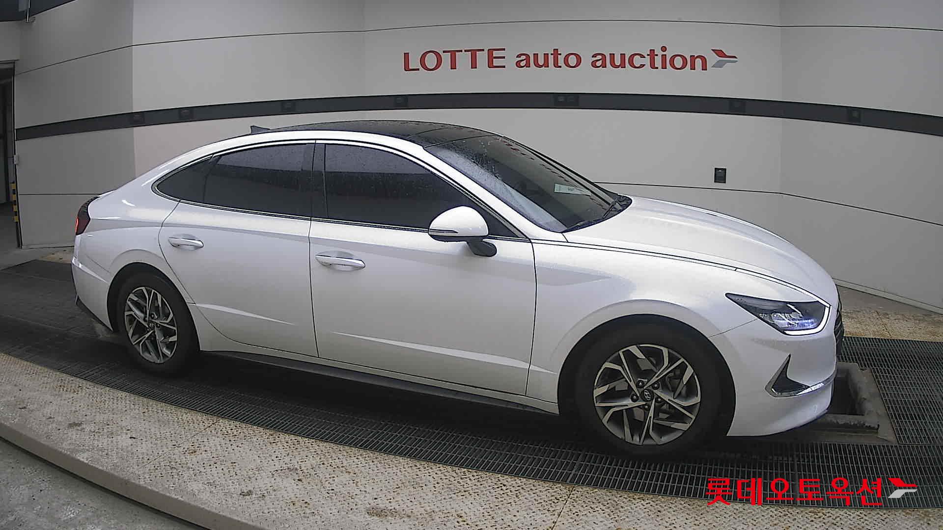 Hyundai Sonata id 3809906 из Кореи 17