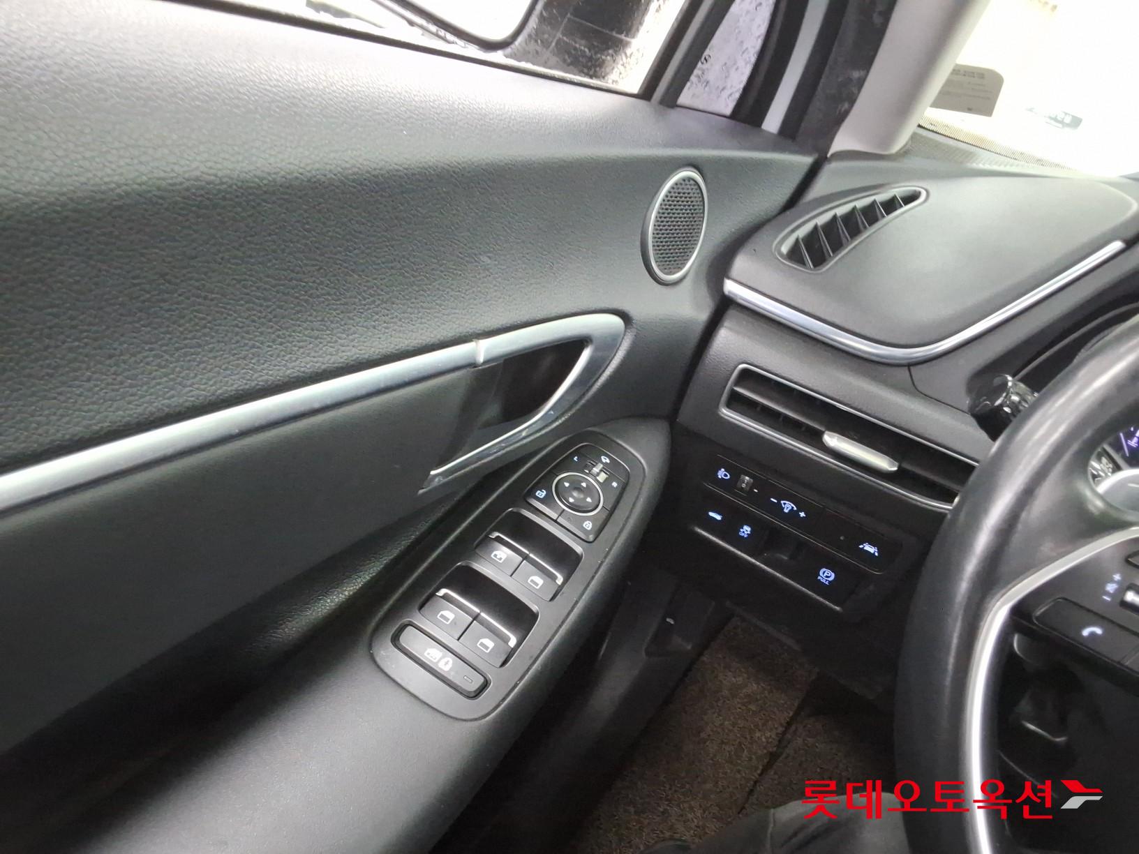 Hyundai Sonata id 3809906 из Кореи 28