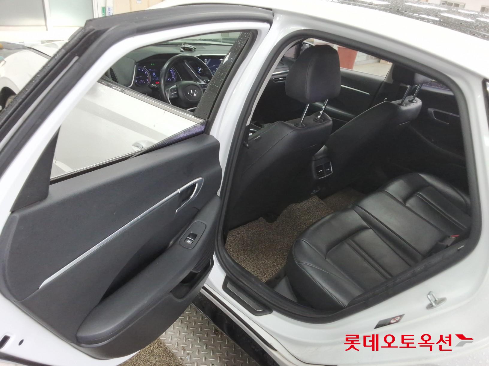 Hyundai Sonata id 3809906 из Кореи 36