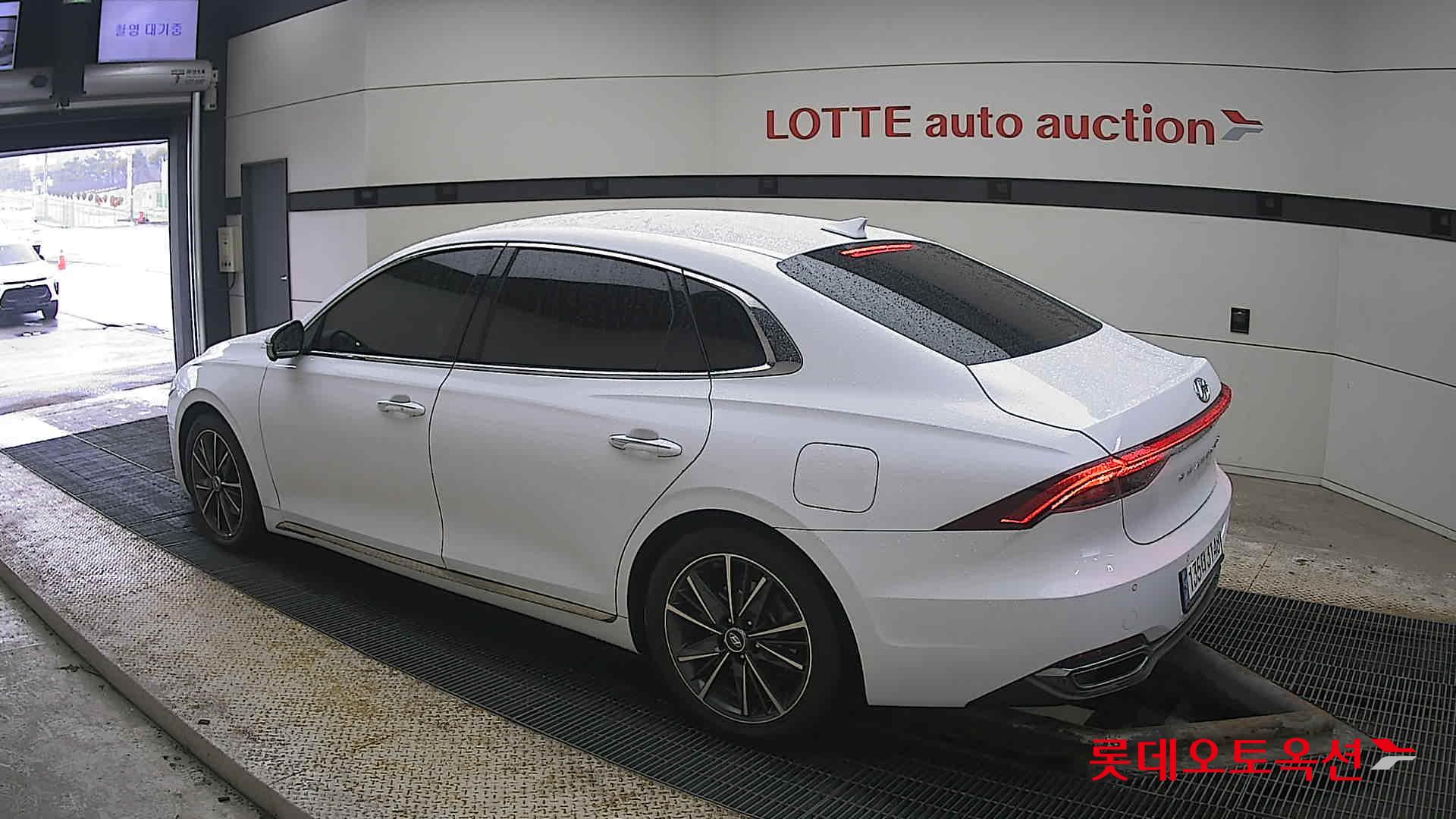 Hyundai Grandeur id 3809869 из Кореи 10