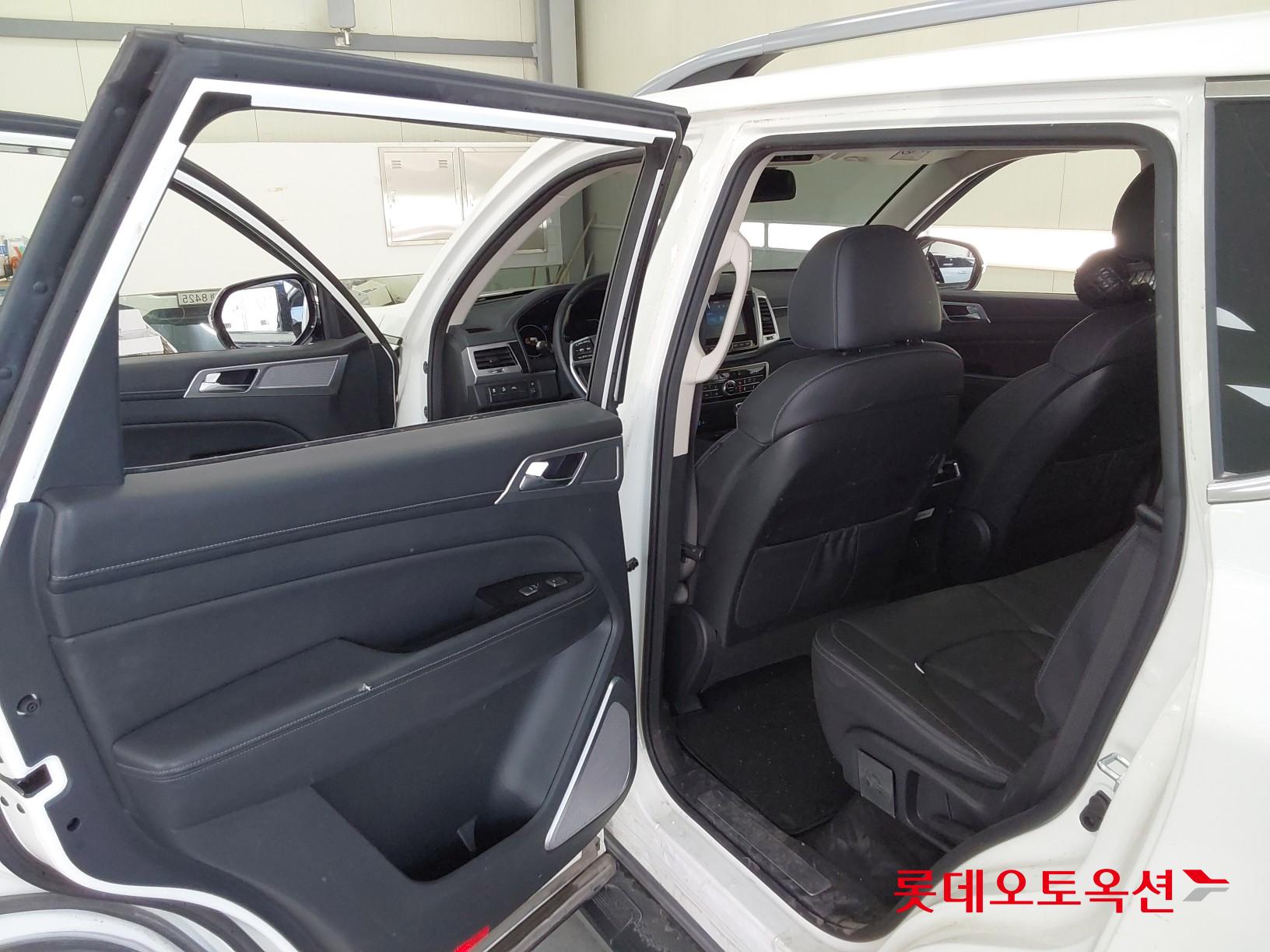 SsangYong Rexton id 3816473 из Кореи 36