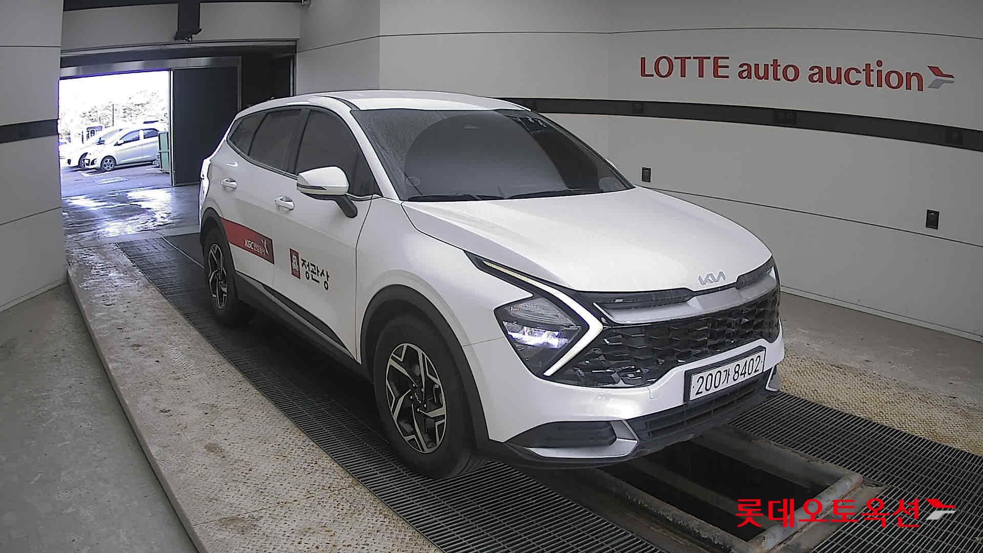 Kia Sportage 2022 Белый из Кореи, фото 2