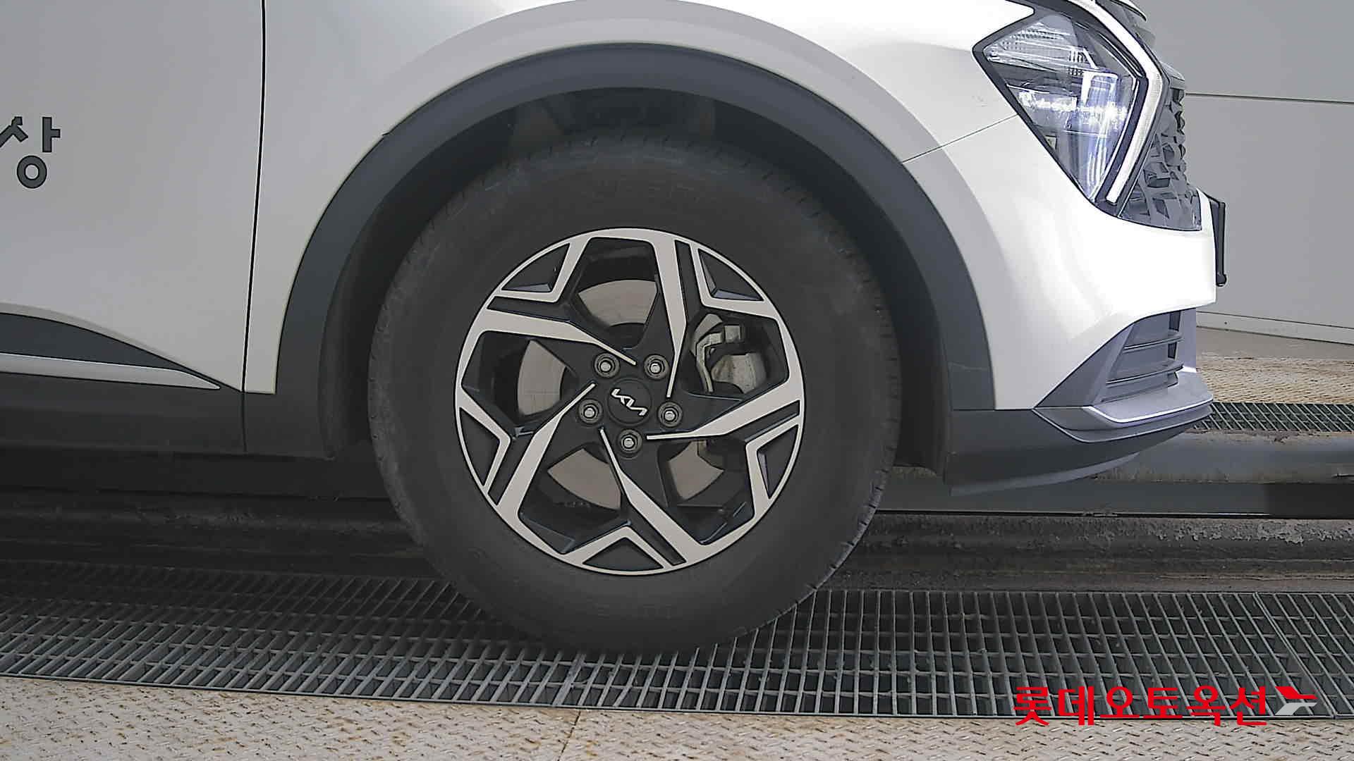 Kia Sportage id 3803766 из Кореи 23