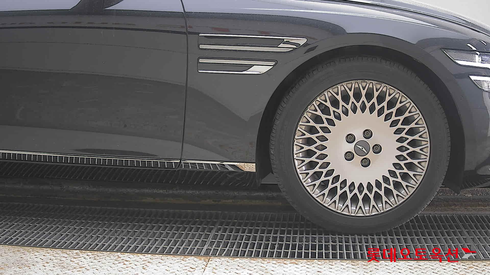 Hyundai G80 id 3809868 из Кореи 23