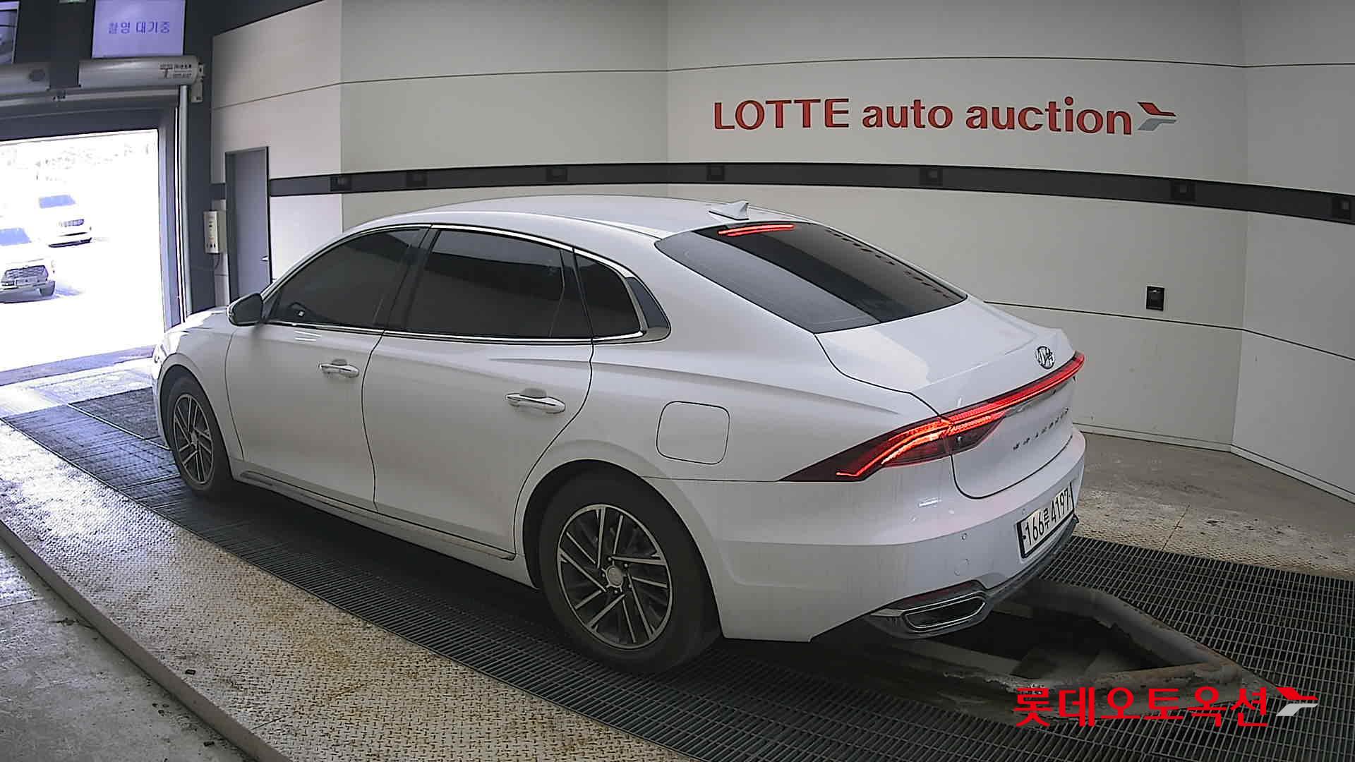 Hyundai Grandeur id 3816438 из Кореи 10