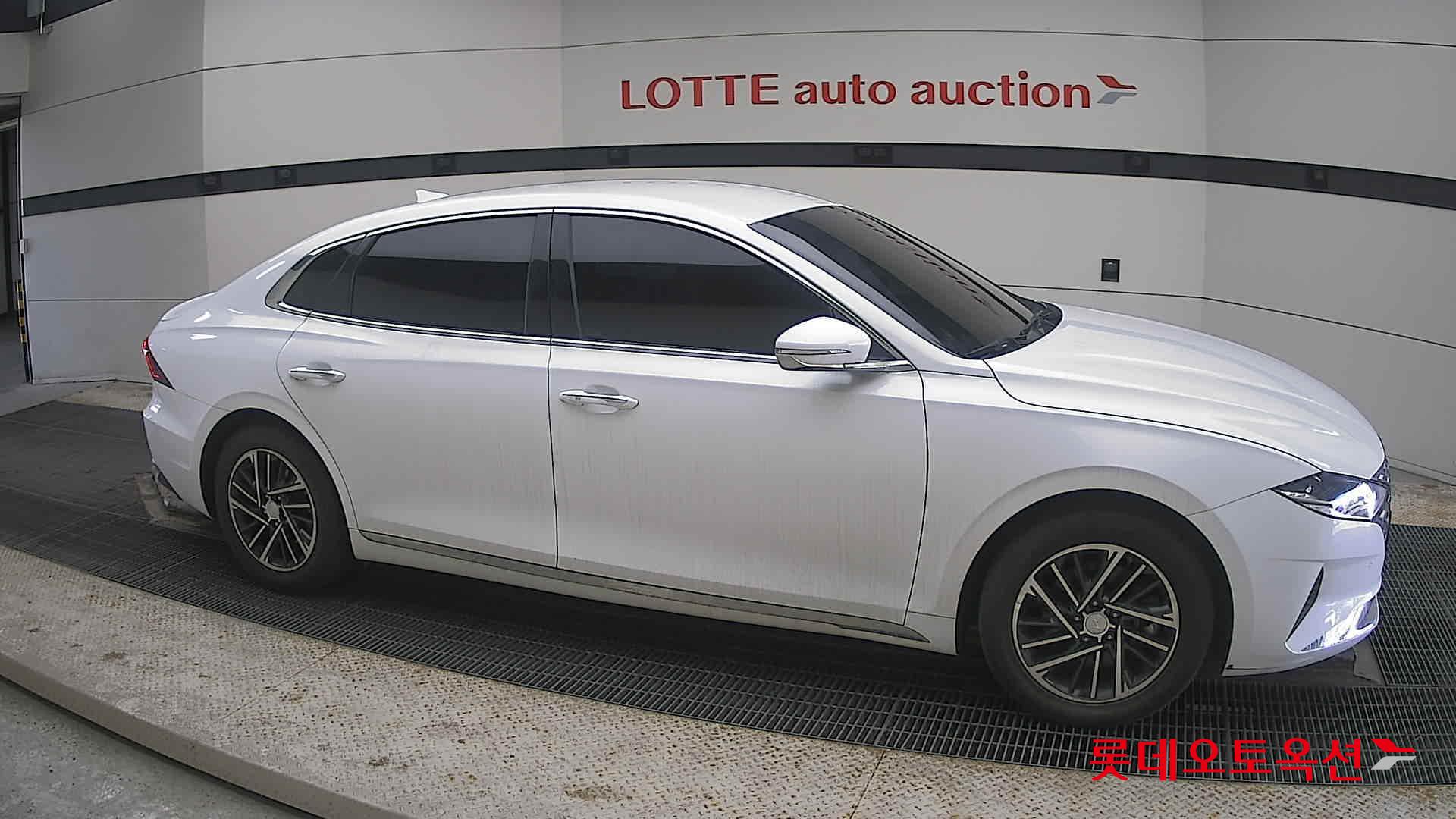 Hyundai Grandeur id 3816438 из Кореи 17