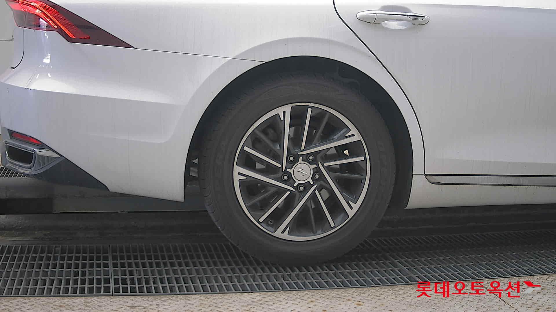 Hyundai Grandeur id 3816438 из Кореи 24