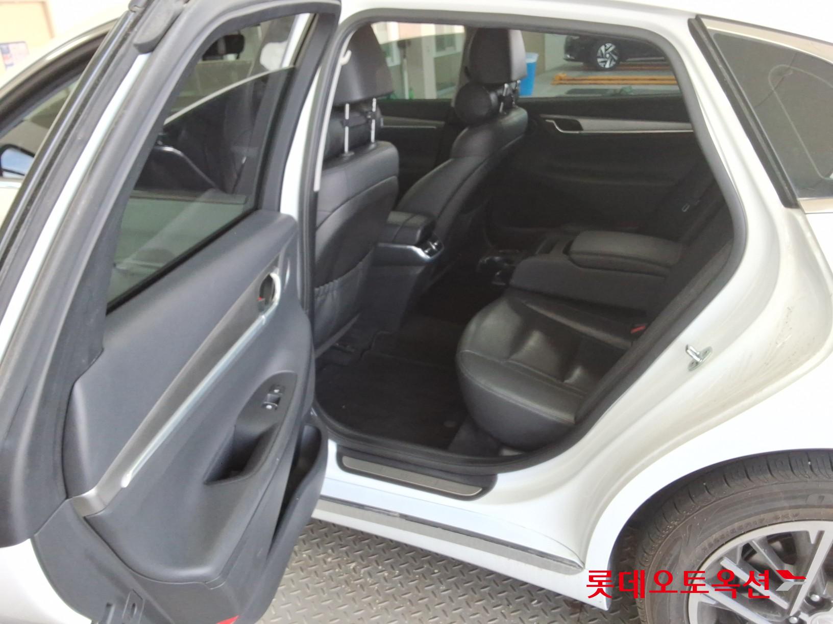 Hyundai Grandeur id 3816438 из Кореи 36