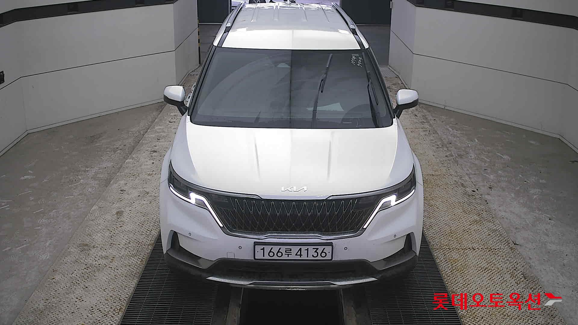 Kia Carnival id 3809921 из Кореи 8