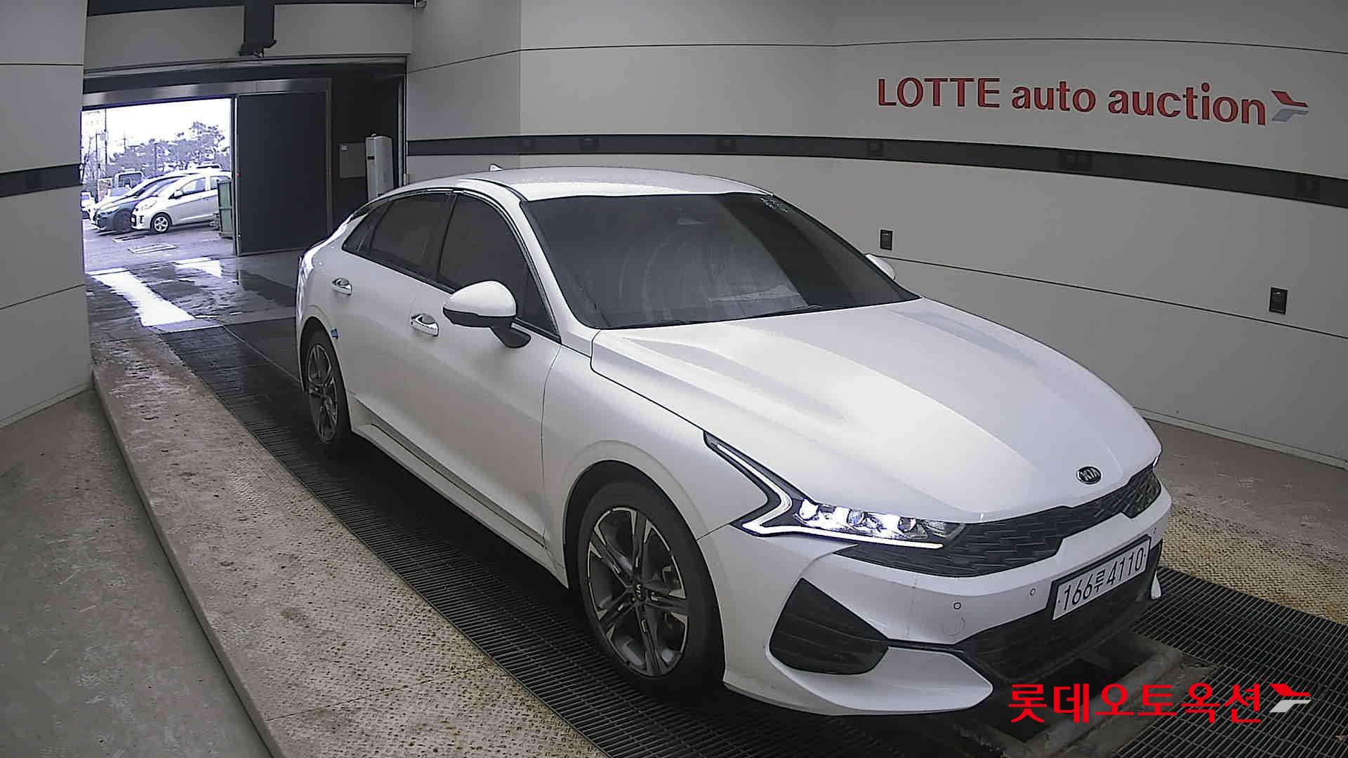 Kia K5 2021 Белый из Кореи, фото 2