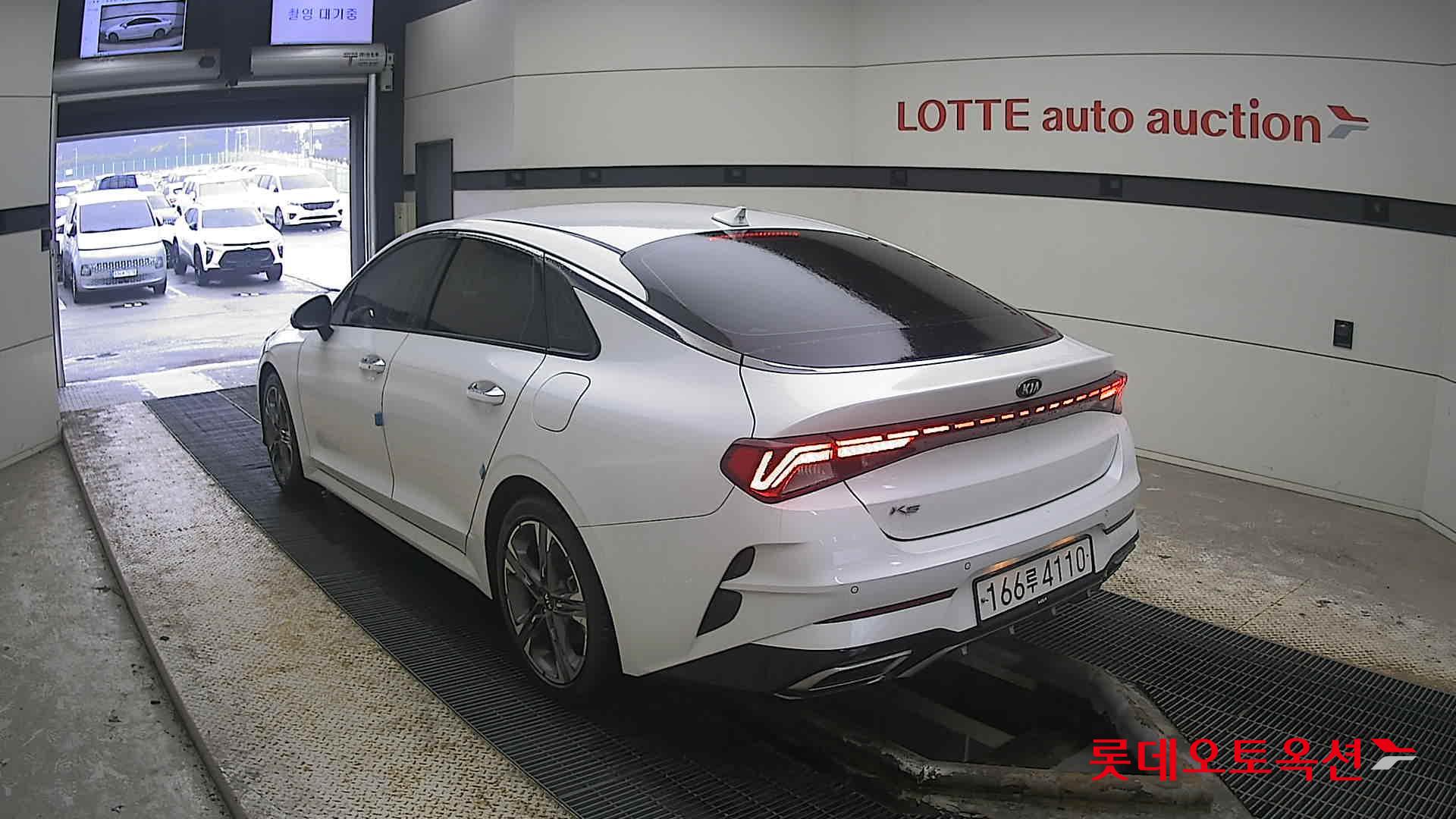 Kia K5 2021 Белый из Кореи, фото 6