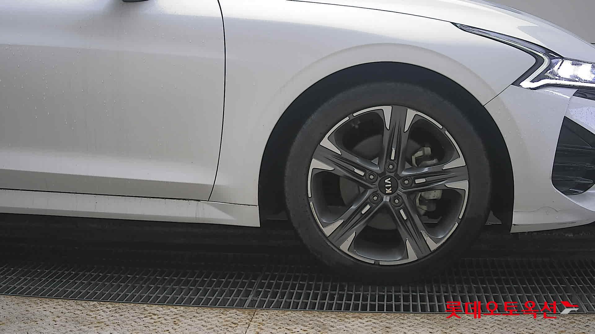 Kia K5 id 3809961 из Кореи 23