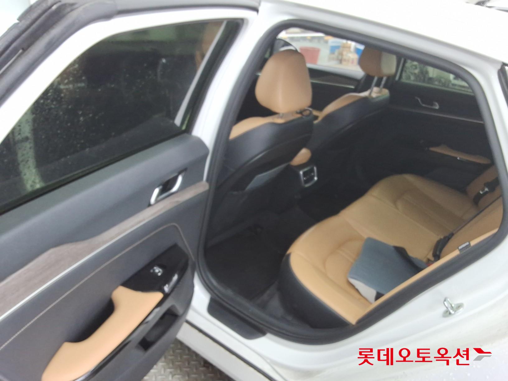 Kia K5 id 3809961 из Кореи 36