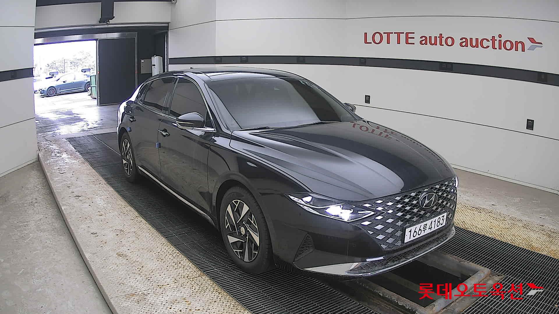 Hyundai Grandeur Hybrid 2021 Черный из Кореи, фото 2