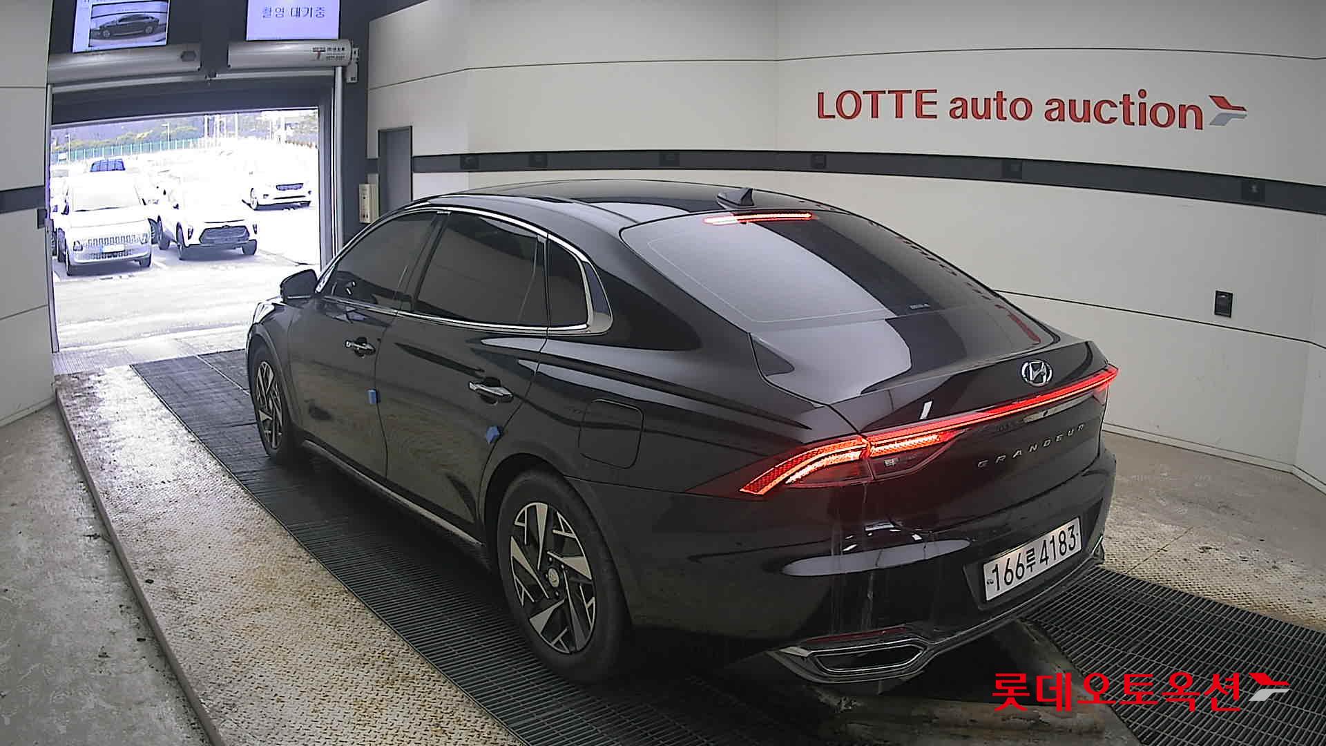 Hyundai Grandeur Hybrid 2021 Черный из Кореи, фото 6