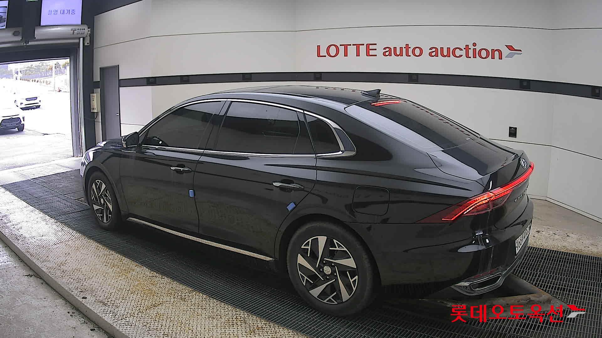 Hyundai Grandeur Hybrid id 3809903 из Кореи 10