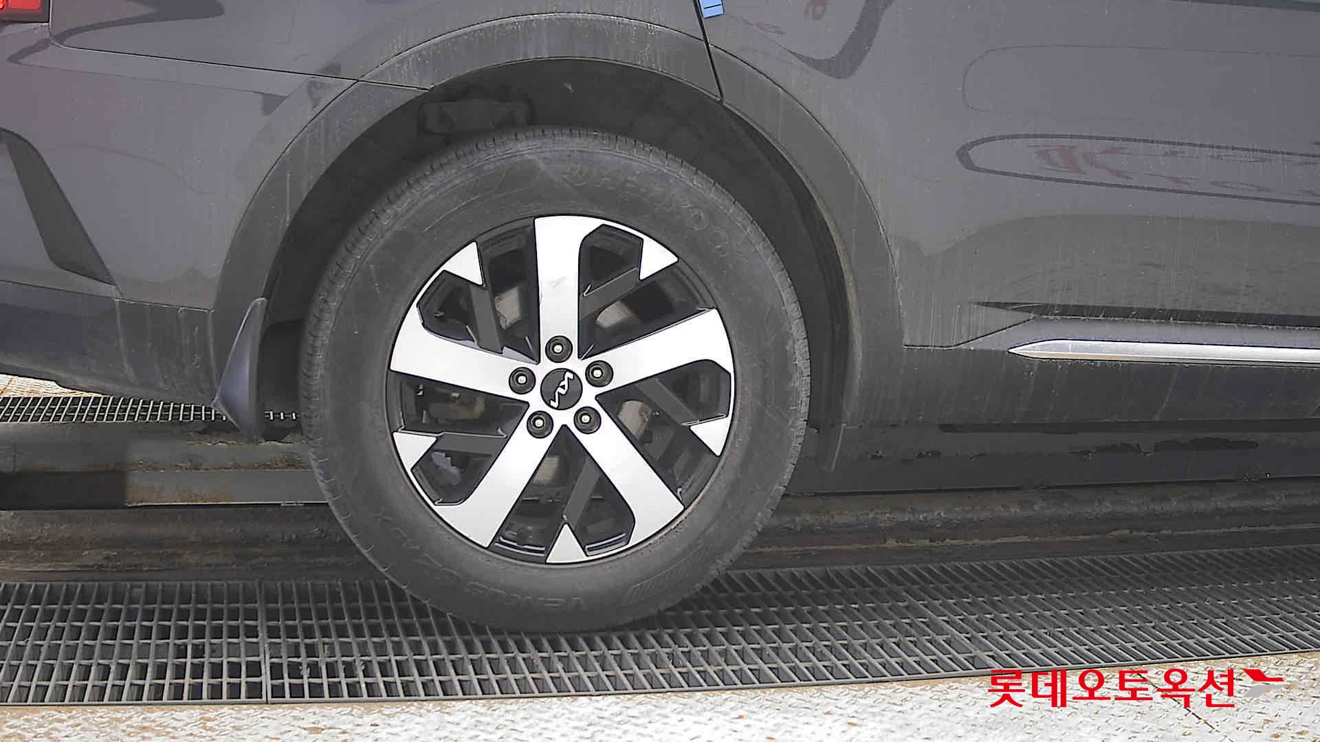 Kia Sorento id 3816449 из Кореи 24