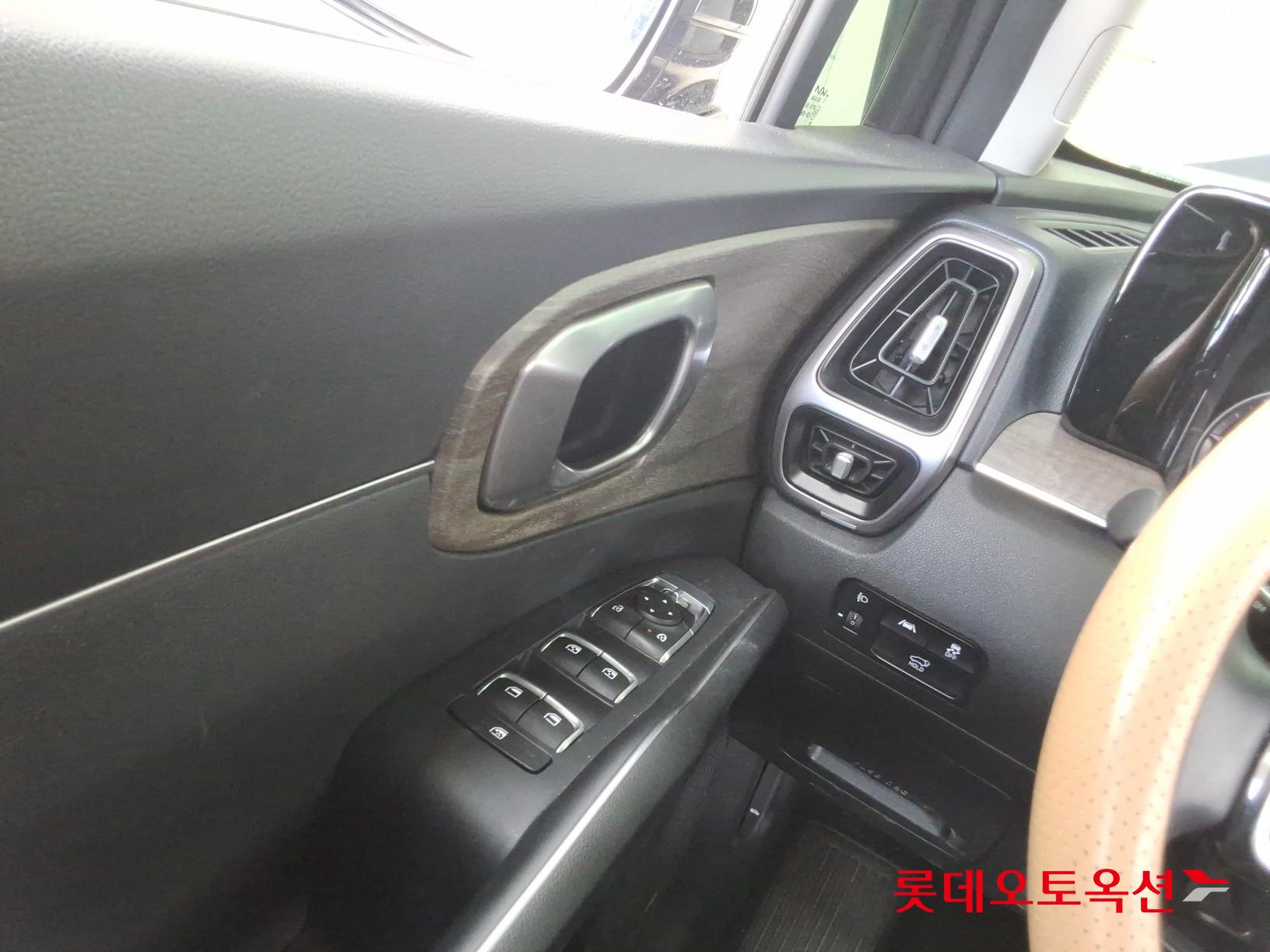 Kia Sorento id 3816449 из Кореи 28