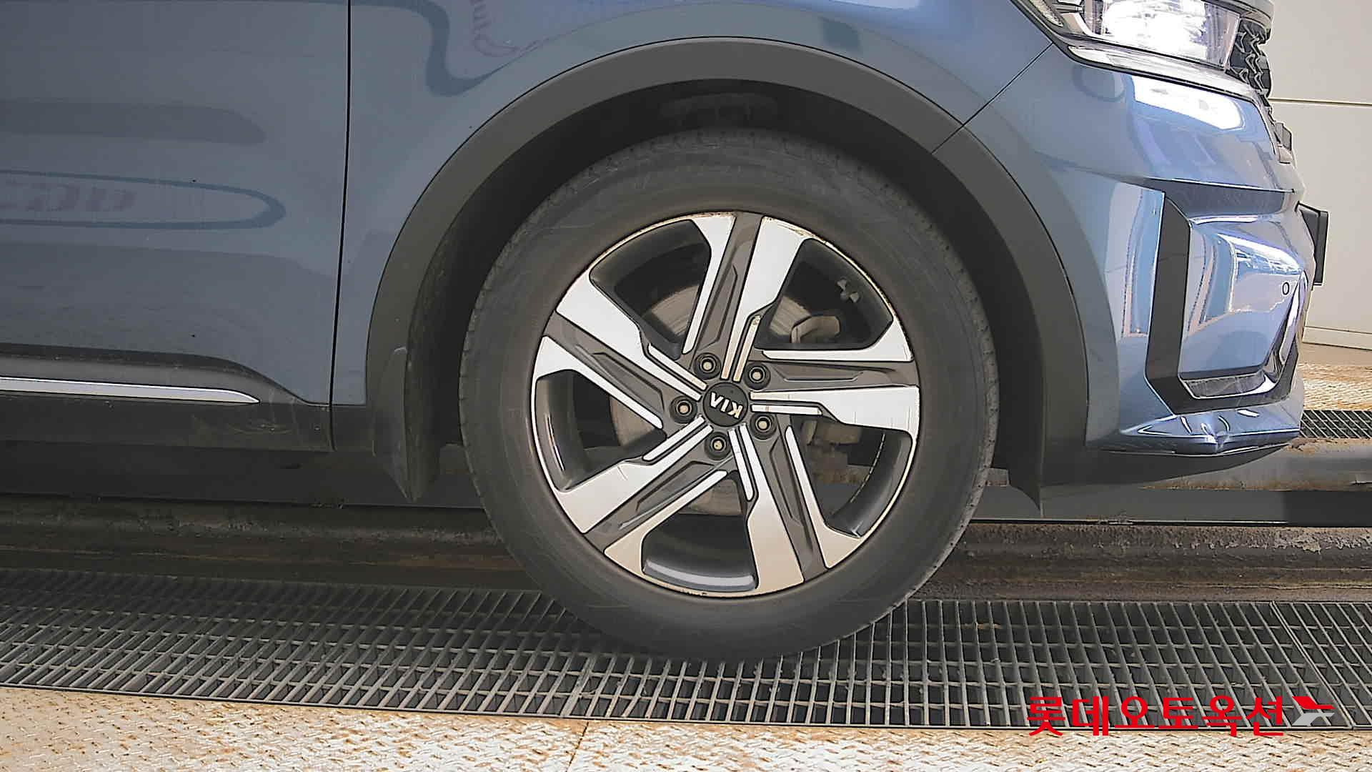 Kia Sorento Hybrid id 3803789 из Кореи 23