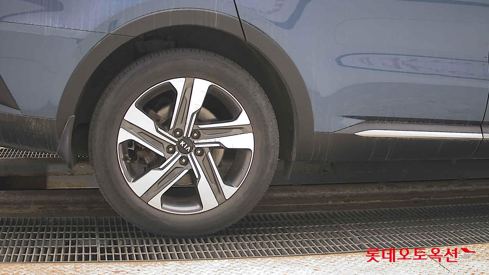 Kia Sorento Hybrid id 3803789 из Кореи 24