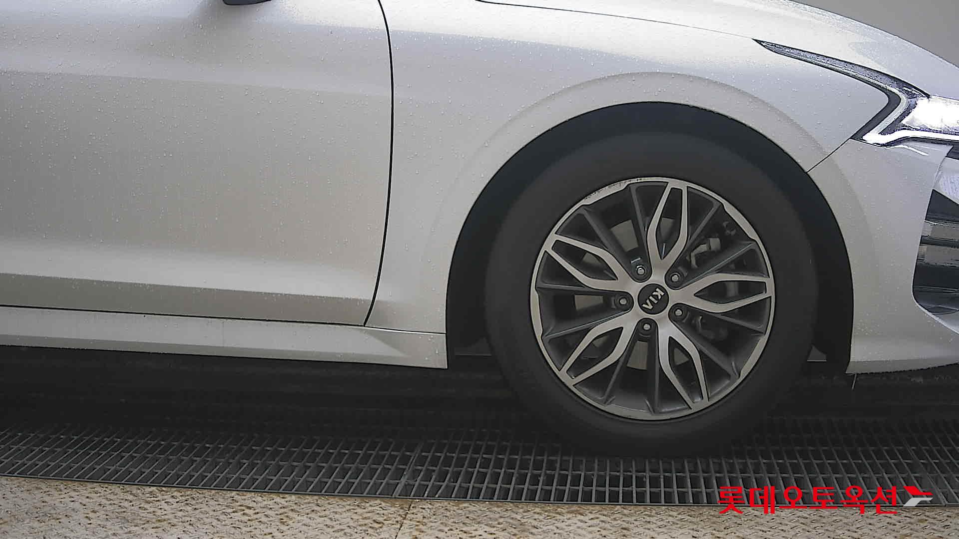 Kia K5 id 3809959 из Кореи 23