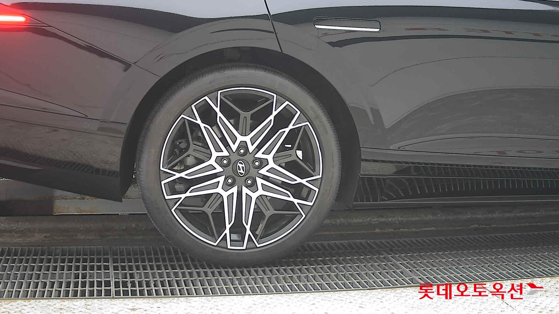 Hyundai Grandeur id 3816350 из Кореи 24