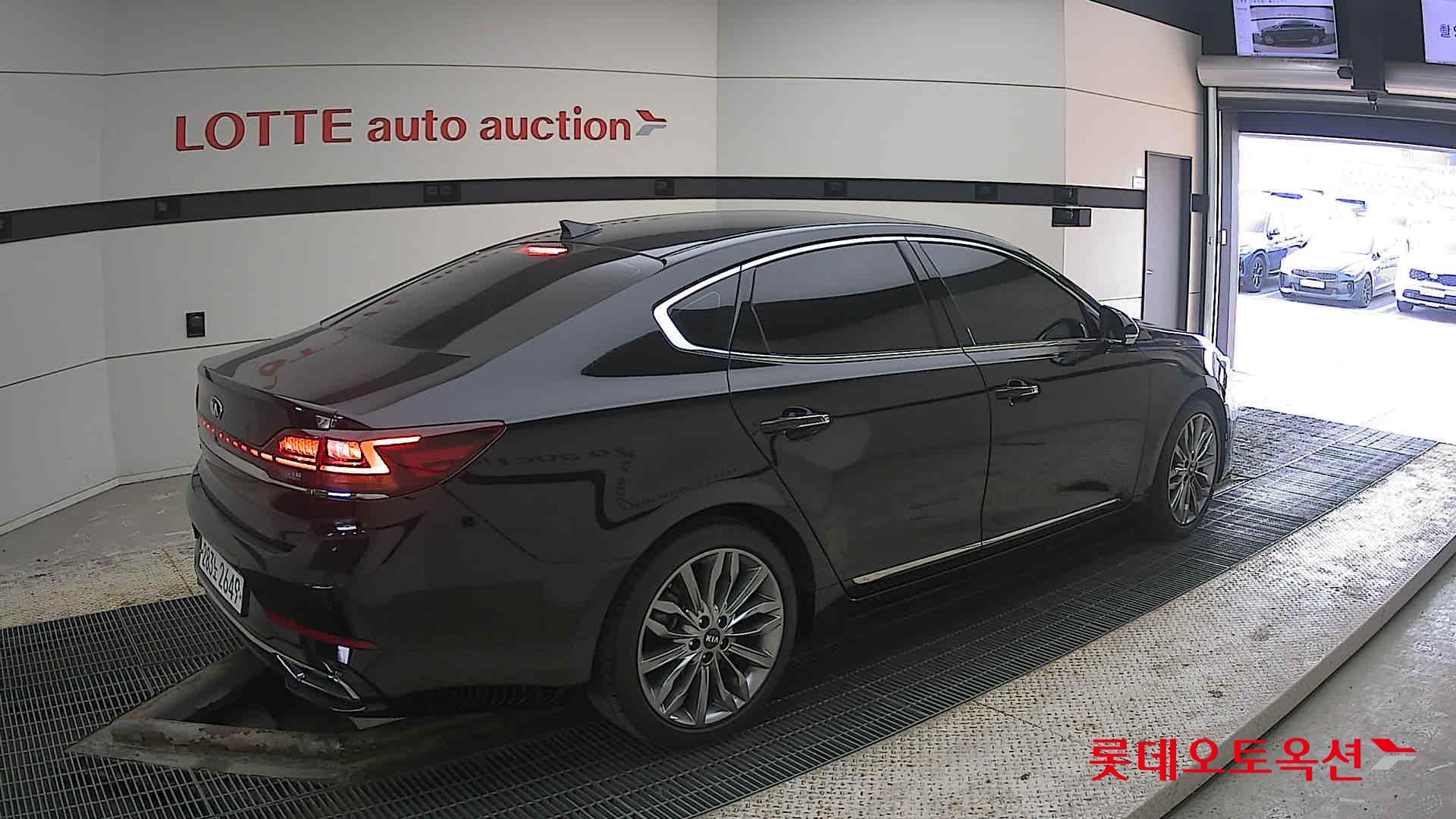 Kia K7 id 3803751 из Кореи 19