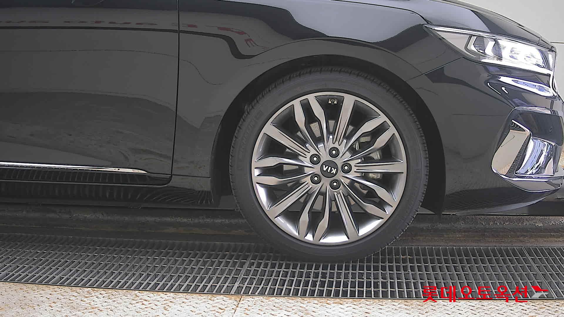 Kia K7 id 3803751 из Кореи 23